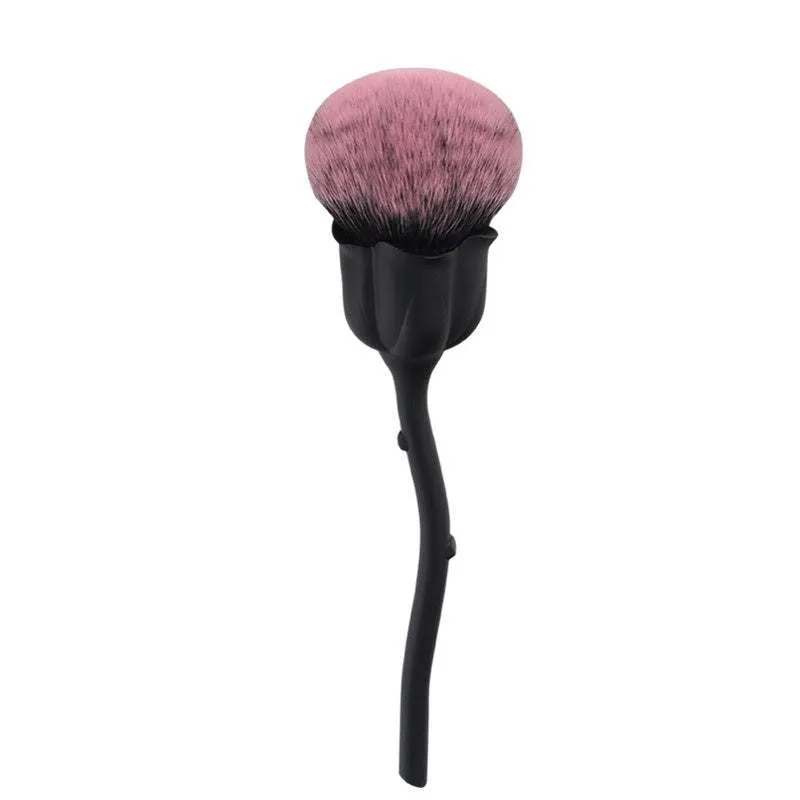 🌸 Elegant Floral Makeup Brush – Beauty Meets Artistry
