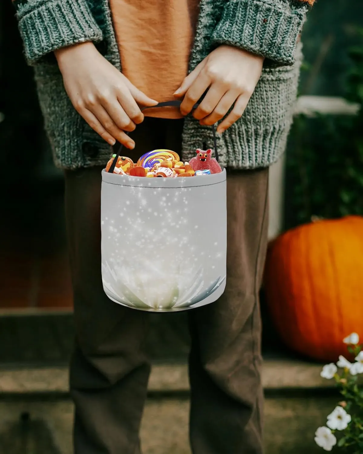 1 Piece Halloween Trick or Treat Candy Bags,White Bling Chic Flower Reusable Goody Bucket Collapsible Candy Tote Bag for Holiday Gift Basket Party Favor,Water Lily Flower Bloom in Pond