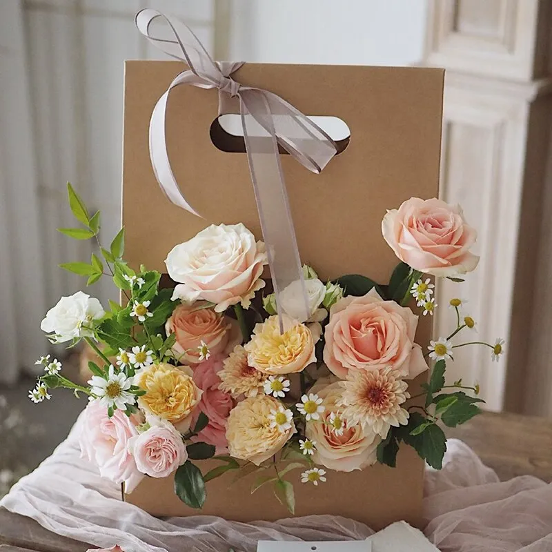 5pcs Flower Gift Box with Cut-out Design