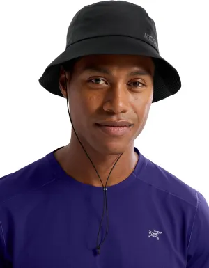 Arc'teryx Sinsolo Bucket Hat | Bucket Hat with a Chin Strap for Windy Hikes - Redesign