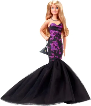 Barbie ​BarbieStyle Fashion Studio Set with Fully Posable Doll (Blonde), Vanity with Mirror & Chair, 2 Looks, 3 Pairs of Shoes & 15 Accessories, HBX98