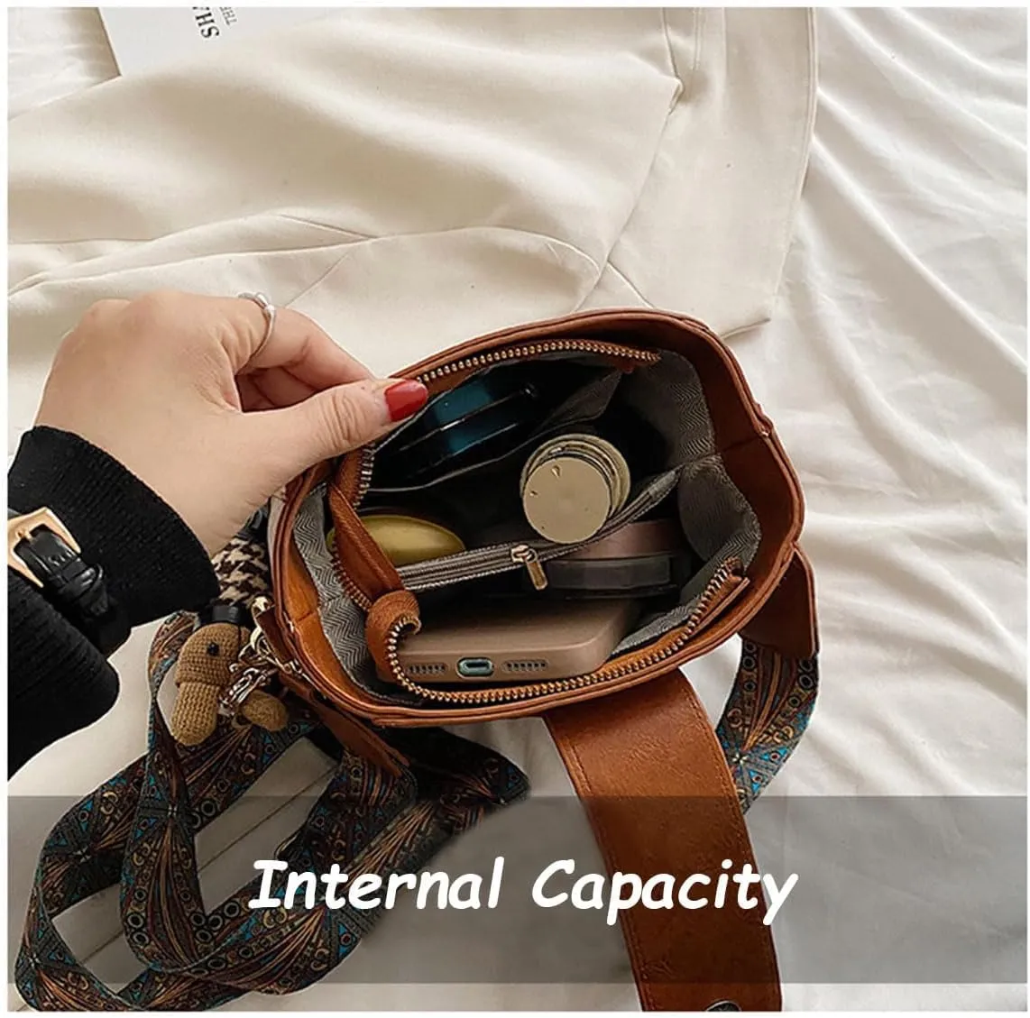 Bootara Bucket Bag, Vintage Fashion Crossbody Bag With Adjustable Wider Shoulder Strap, with Cute Rabbit Pendant