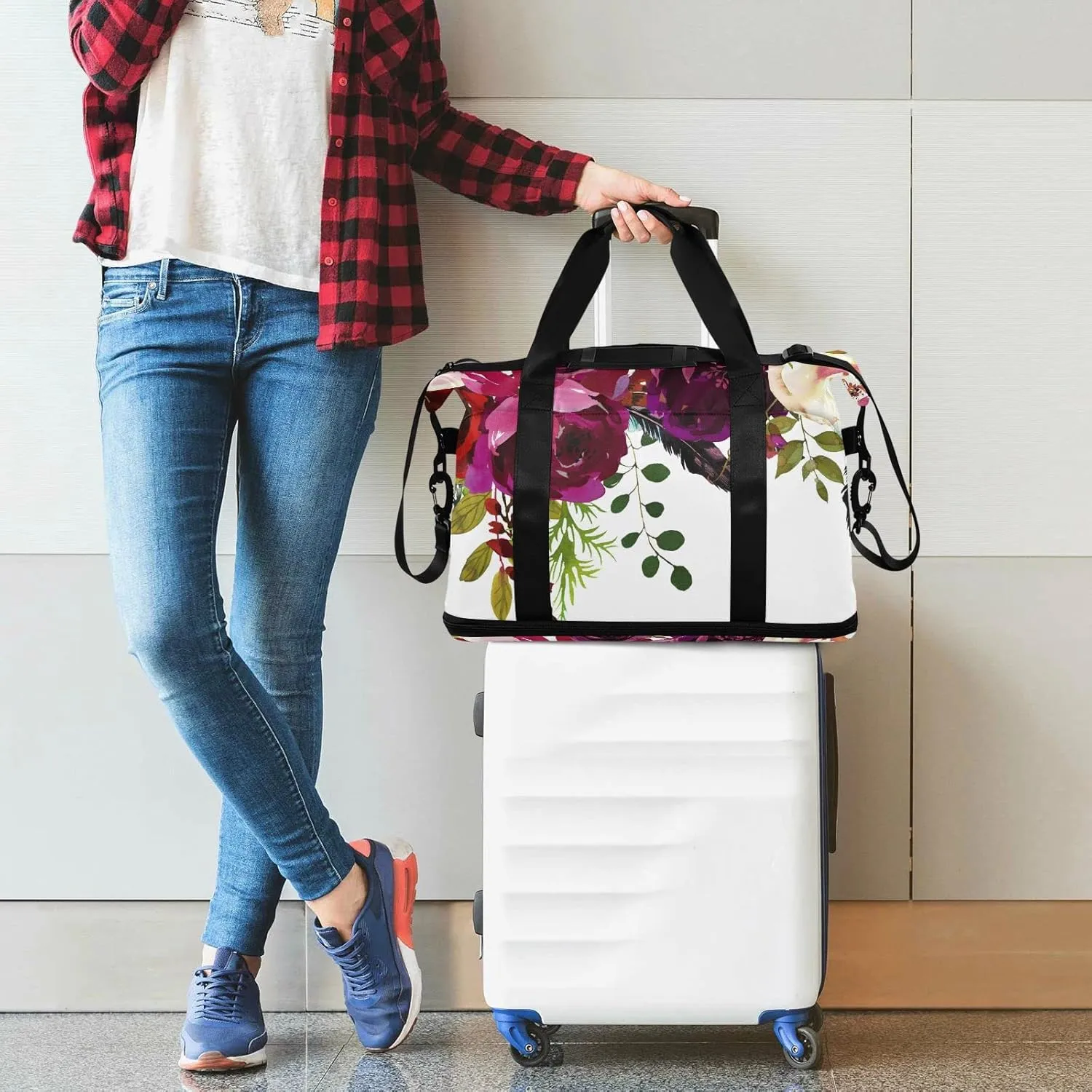 Burgundy Red White Floral Flowers and Feathers on White Foldable Travel Bag, Camping Luggage bag, Portable Gym Bag, Sports Bag, Toiletry Bag with Handles Adjustable Shoulder Strap