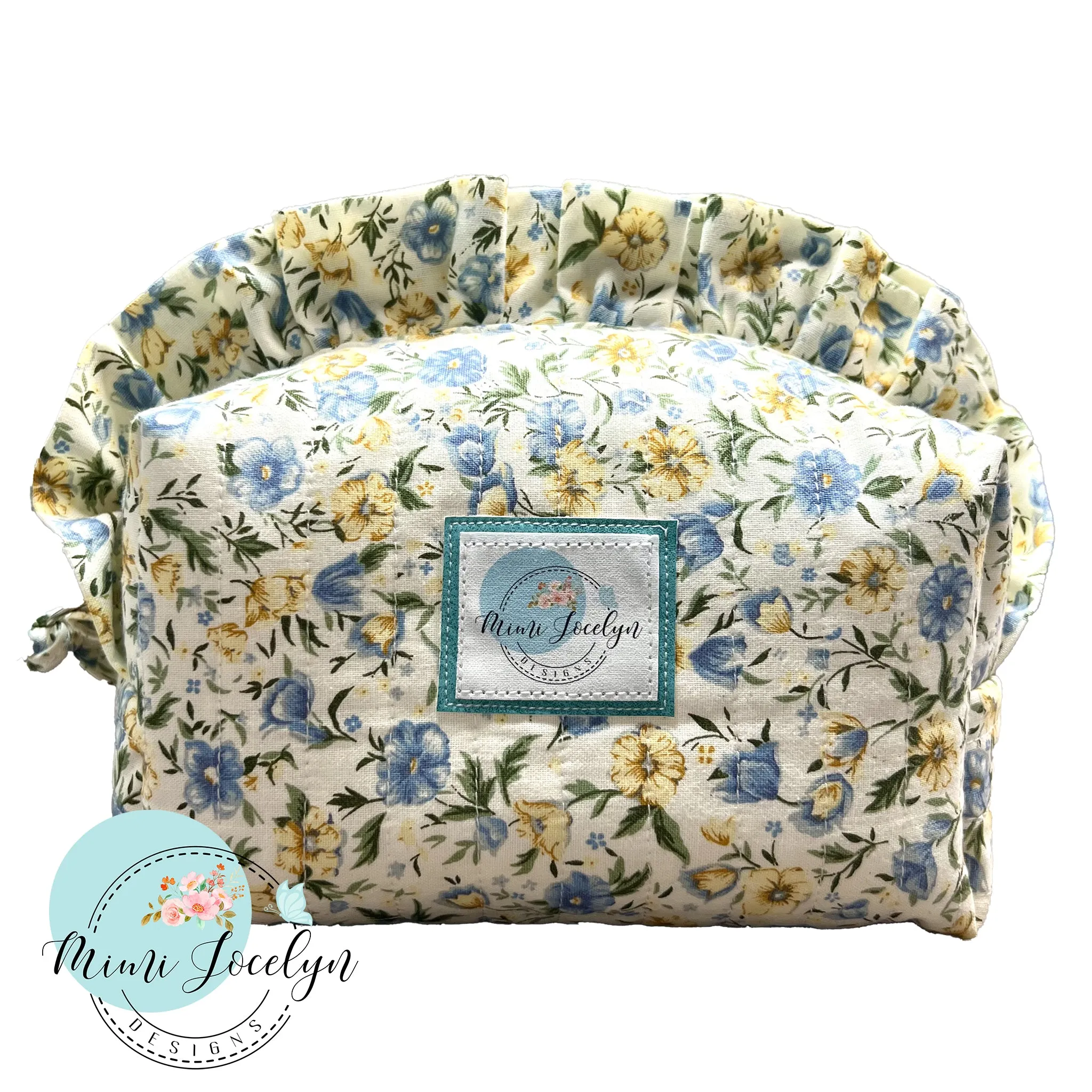 'Charlotte' Ruffle Pouch