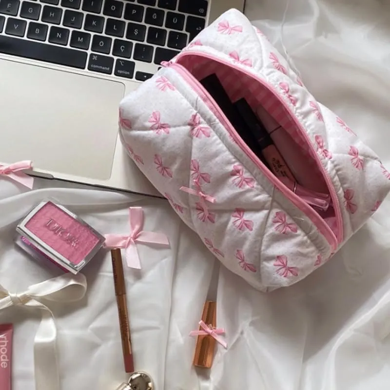 Coquette Bow Y2k Makeup Bag Cute Quilted Make Up Pouch Small Preppy Floral Cosmetic Bag Toiletry Organizer Bag (Pink bow tie)