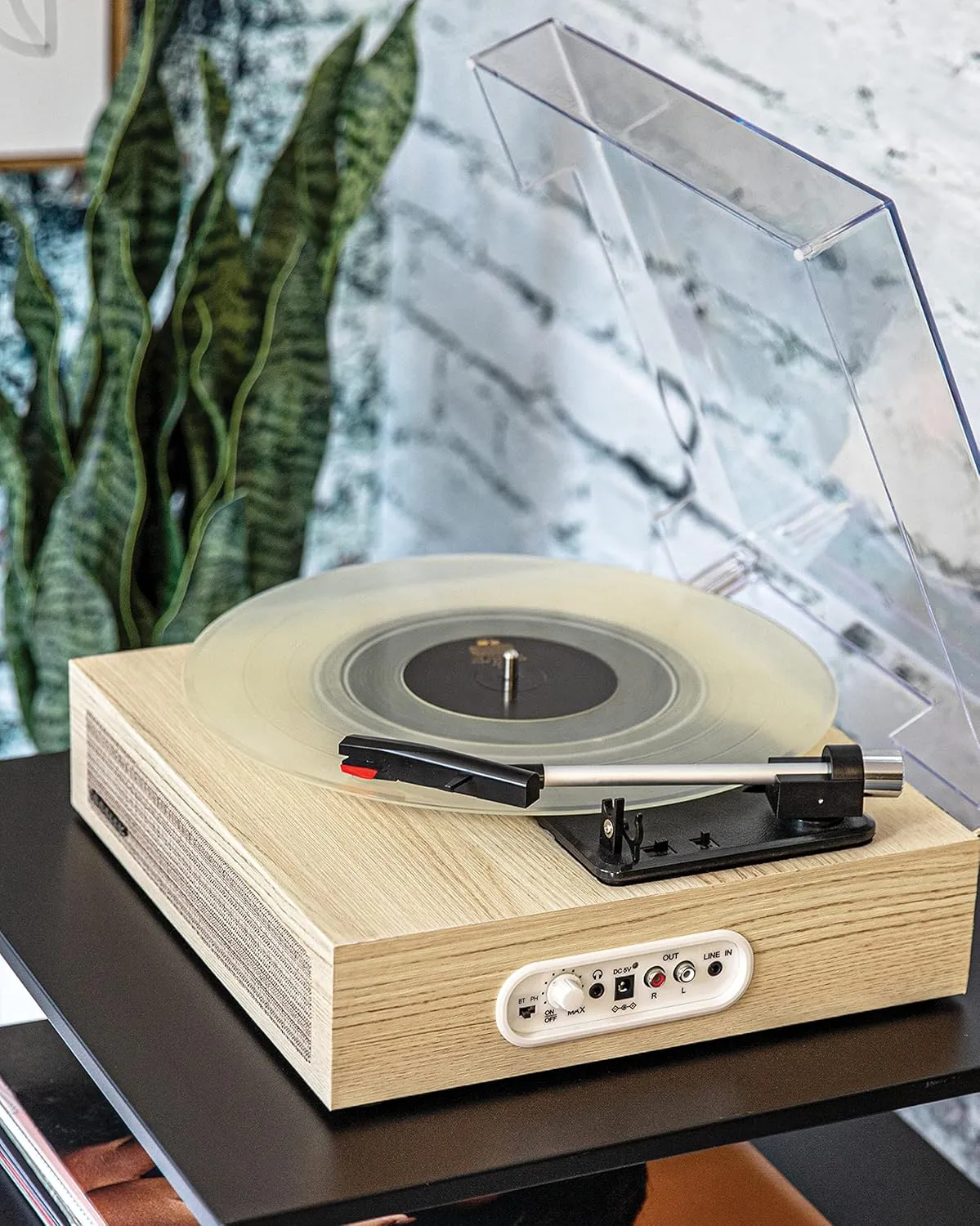 Crosley CR6042A-NA Scout 3-Speed Bluetooth Turntable with Built-in Speakers, Natural