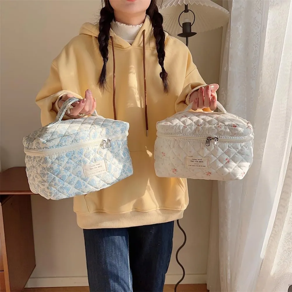 Cute Makeup Bag Cotton Quilted Toiletry Bag Floral Aesthetic Cosmetic Bag Kawaii Puffy Coquette Travel Organizer Pouch Purse for Women (Blue Floral)