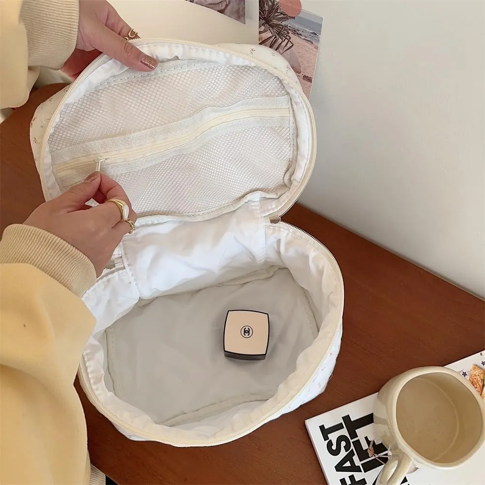 Cute Makeup Bag Cotton Quilted Toiletry Bag Floral Aesthetic Cosmetic Bag Kawaii Puffy Coquette Travel Organizer Pouch Purse for Women (Creamy Strip Flower)