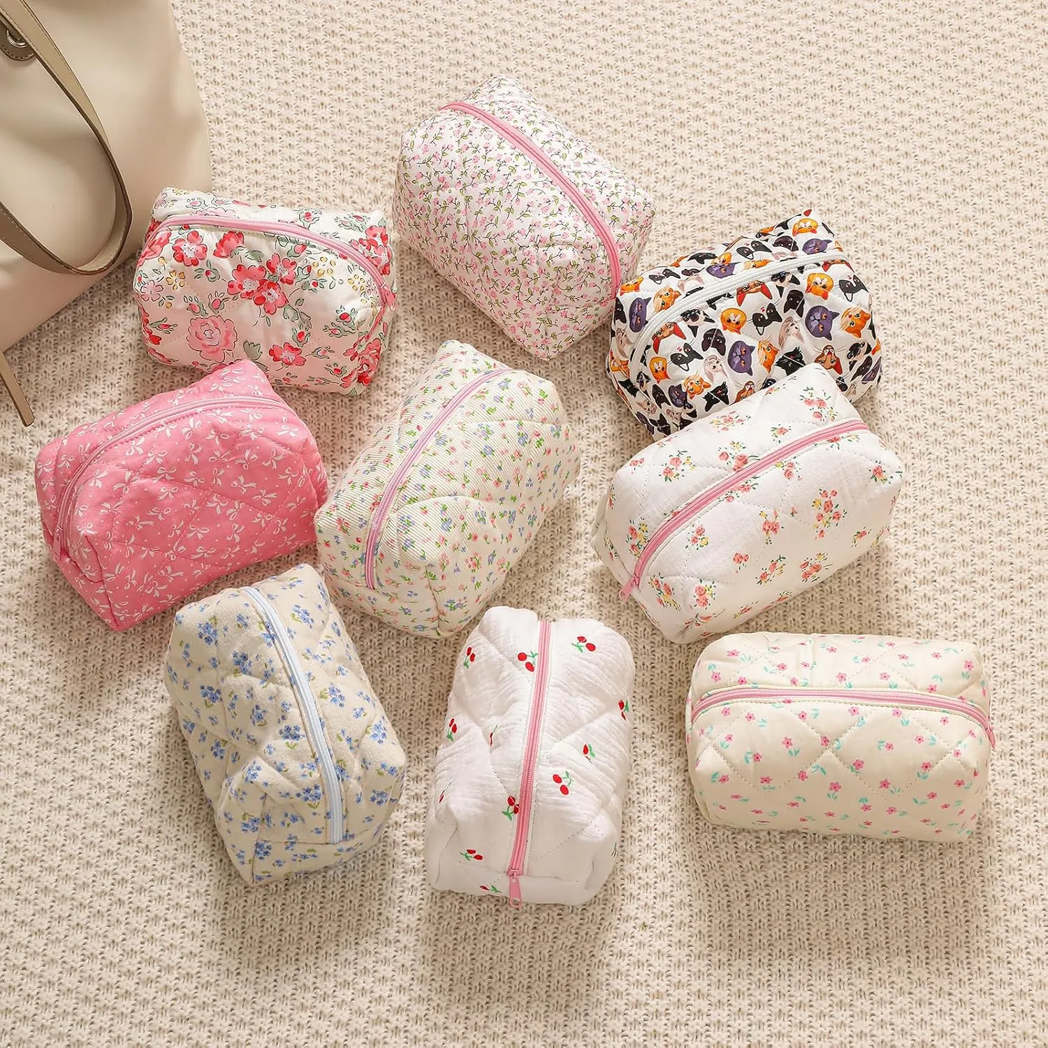 Cute Small Floral Cotton Makeup Bag, Quilted Zipper Pouch with Coquette Bear for Women and Girls, Kawaii Travel Cosmetic Bags for Purse(03White Cherry)