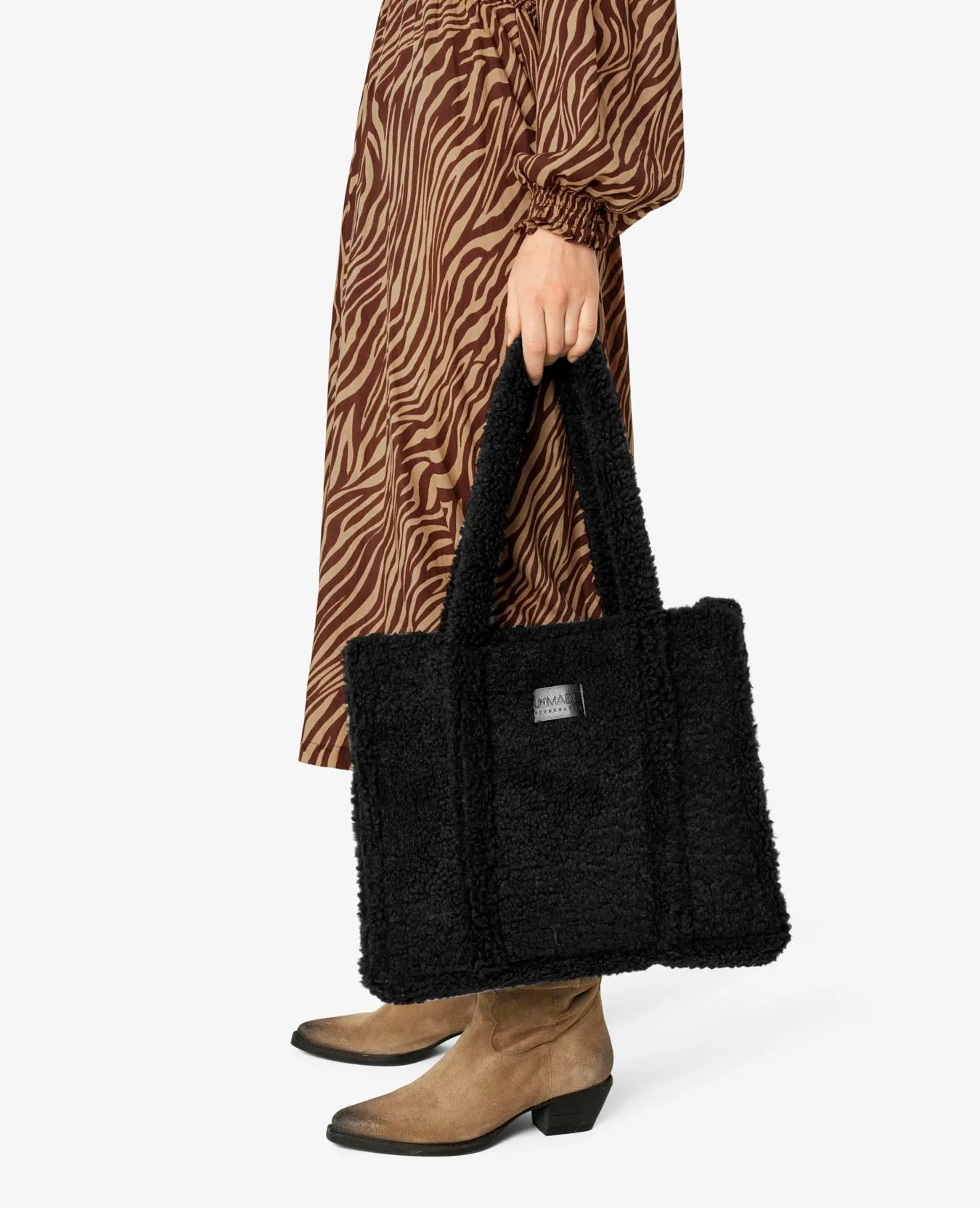 DILMAUM NOVELTY MAKEUP BAG