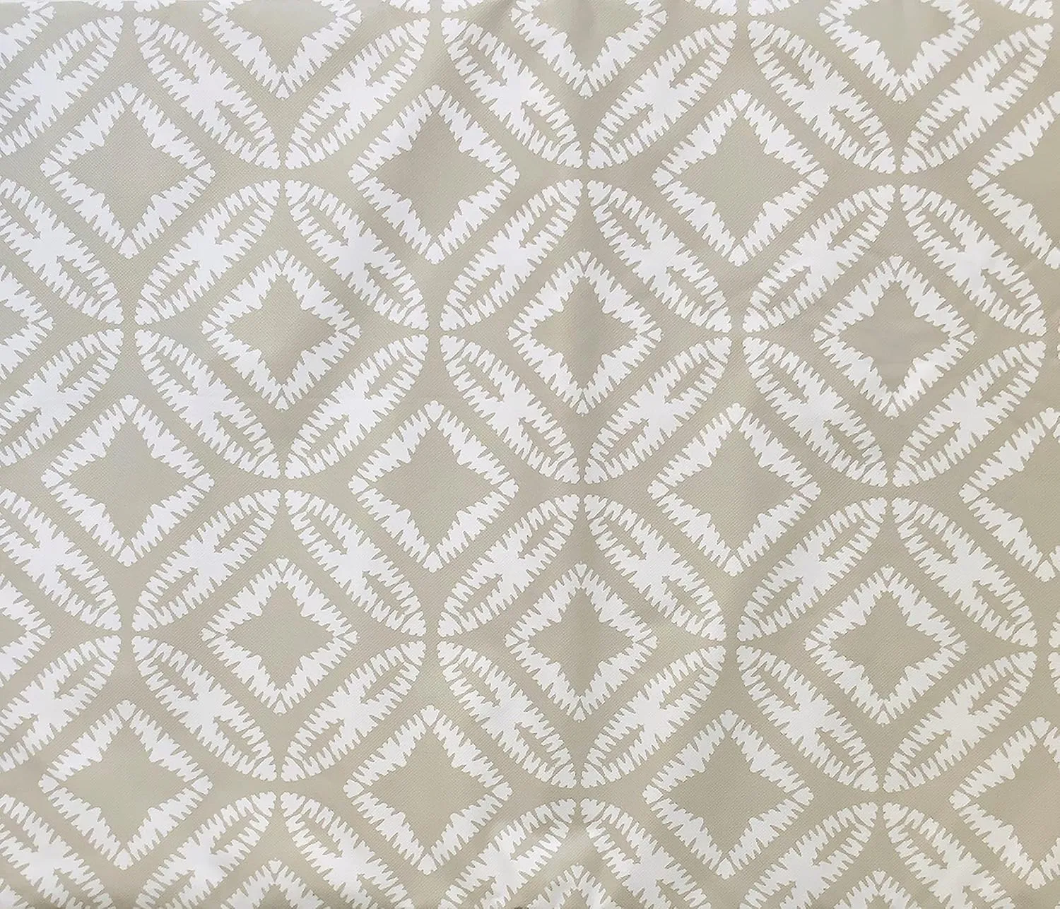 Elrene Home Fashions Summer Fun Bohemian Ikat Style Vinyl Flannel Back Tablecloth (52 x 70 Oblong, Gray) Grey