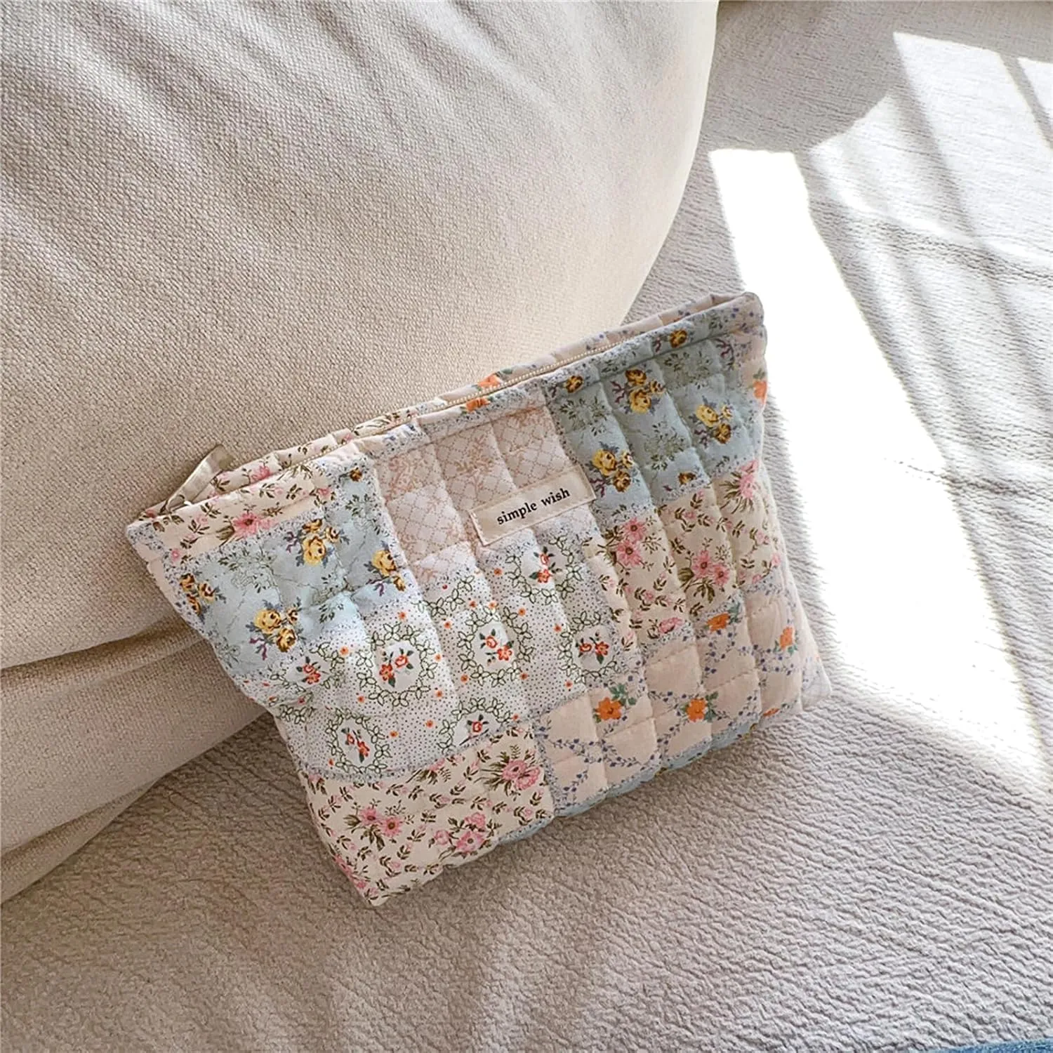 Floral Makeup Bag Large Cotton Quilted Cosmetic Makeup Bag Organizer, Aesthetic Portable Pouch Purse Toiletry Bag for Women Girls Travel accessories(Blue Floral-L)