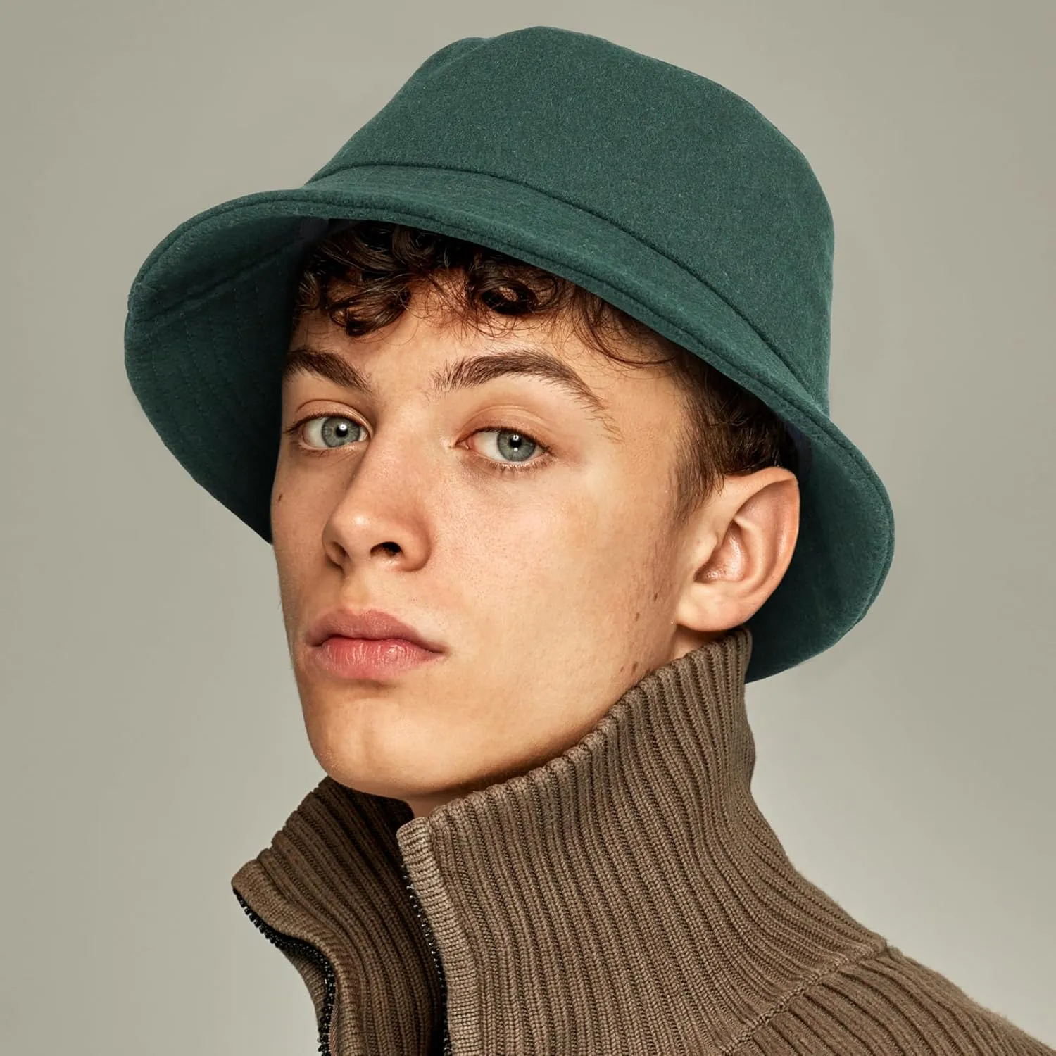 GADIEMKENSD Winter Bucket Hat - Premium Wool, Packable, Plain Colors, Unisex Warm Hat