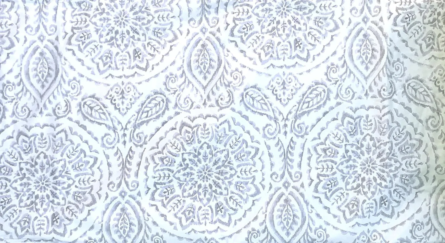 Island Paradise Savannah Boho Paisley Vinyl Tablecloth with Flannel Backing (Gray, 52" x 70" Oblong)