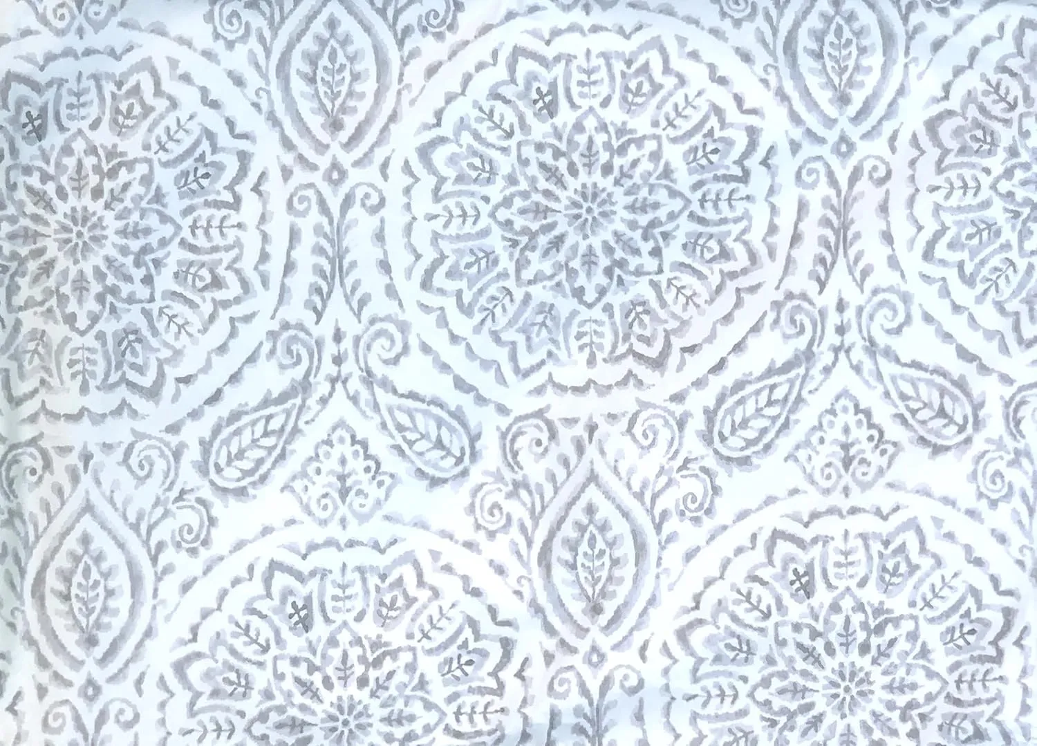 Island Paradise Savannah Boho Paisley Vinyl Tablecloth with Flannel Backing (Gray, 52" x 70" Oblong)