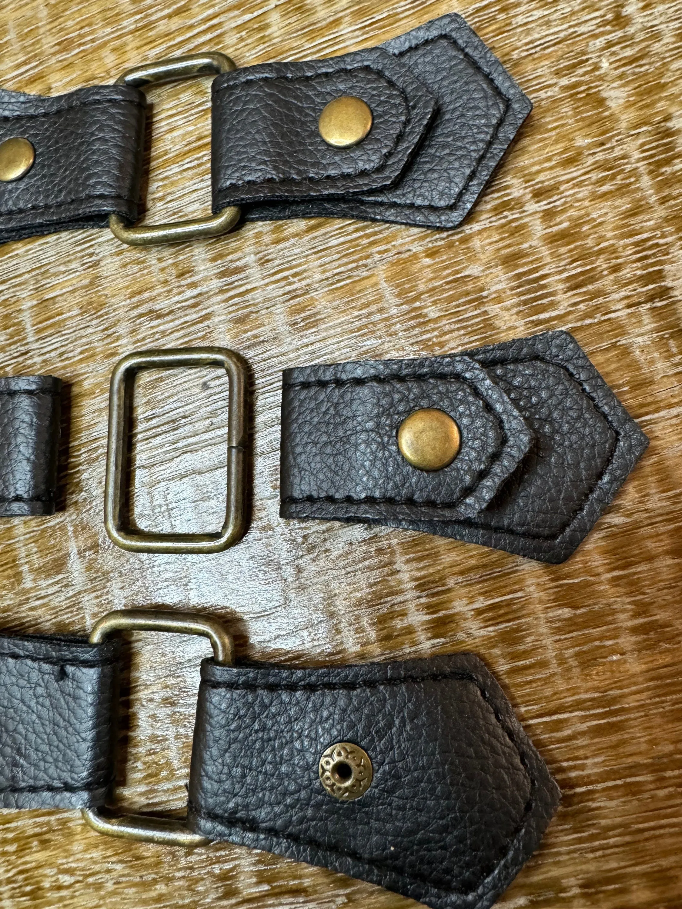 Kilt Strap, Antique Brass Buckle, Matt Black, High Quality, Crafts, Clothing, Bags, 4cm x 14cm, Soft Vegan Kilt Strap, Bags, Clothing