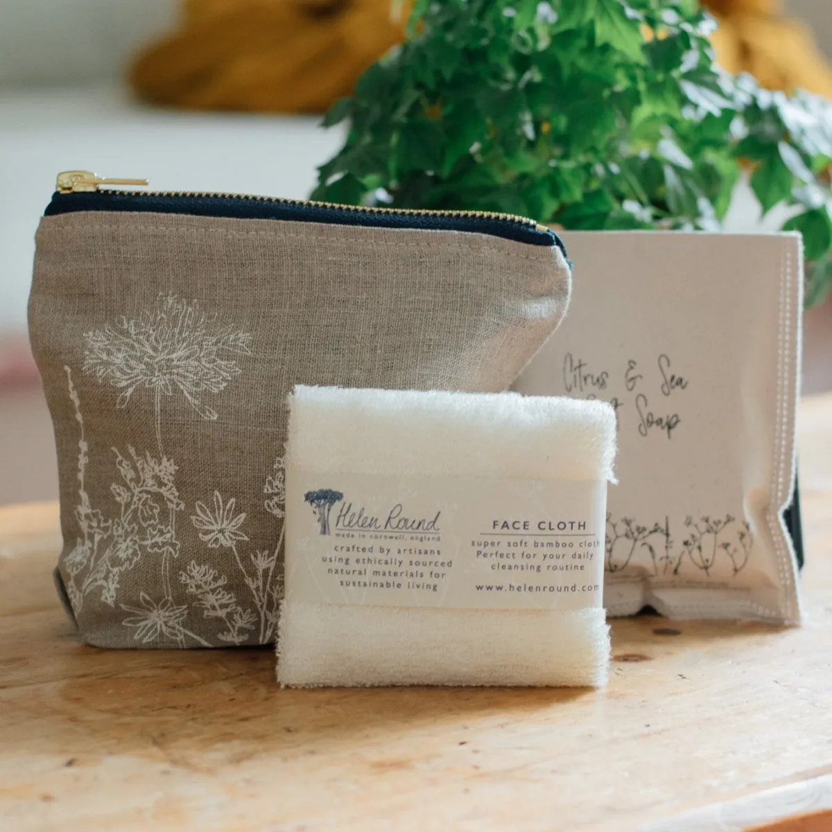 Linen Makeup Bag Gift Set