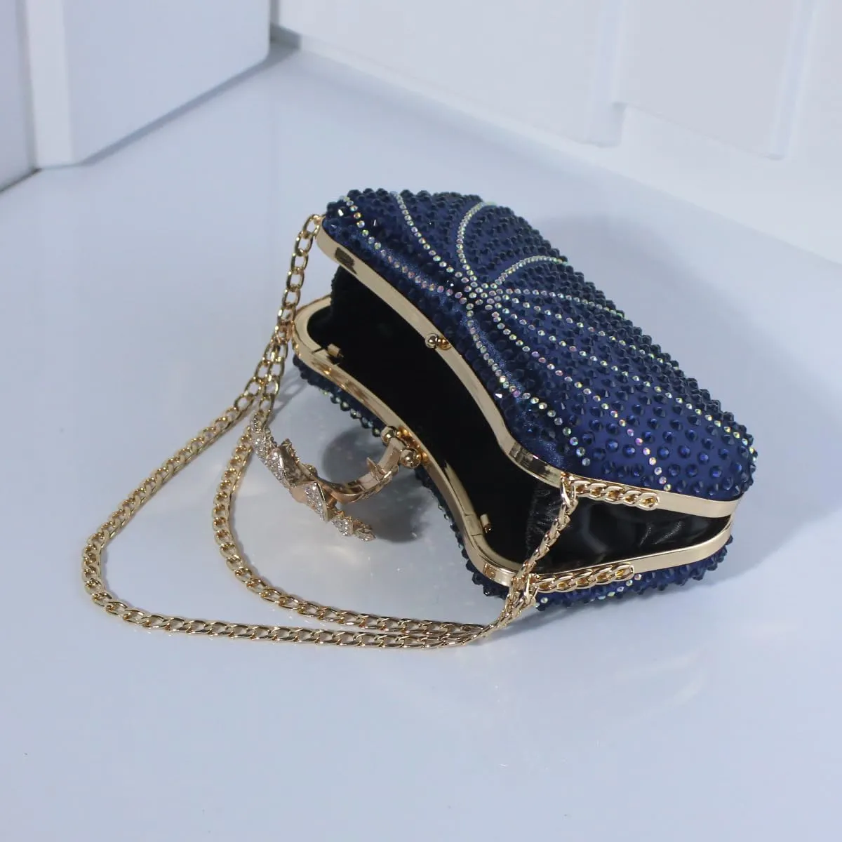 Luxurious Evening Clutch with Fashion Rhinestones and Crystals for Women - Chain Strap Shoulder Bag or Evening Purse