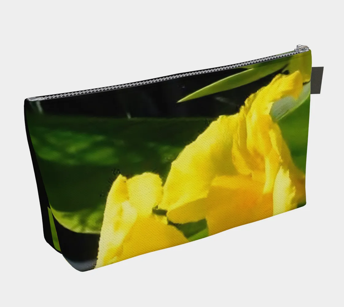 Makeup Bag (2025-03-01, 3:47 p.m.)