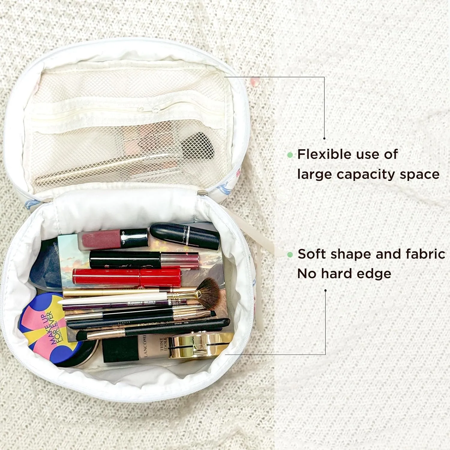 Makeup Bag Large Travel Quilted Cosmetic Makeup Bag Organizer, Floral Cotton Coquette Aesthetic Toiletry Bag for Women Girls (Blue Floral Collage-L)