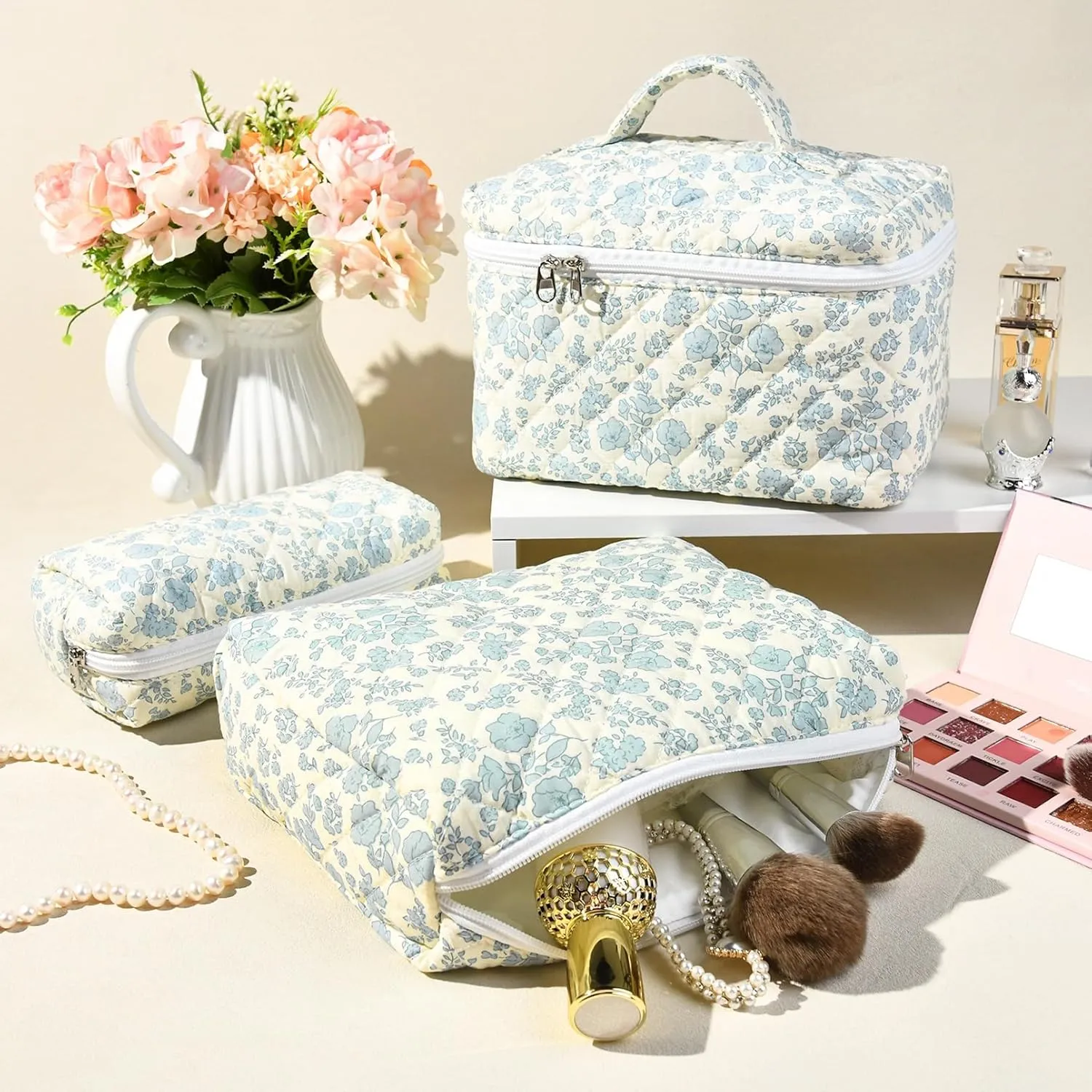 Makeup Bag Quilted Makeup Bags Set Cute Large Cosmetic Bag for Women Girls Floral Coquette Aesthetic Toiletry Bag Travel Make Up Organizer Skincare Bag