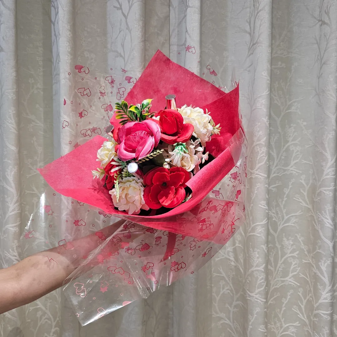 Makeup Bouquet- Luxury Gift for Renee Makeup Lovers