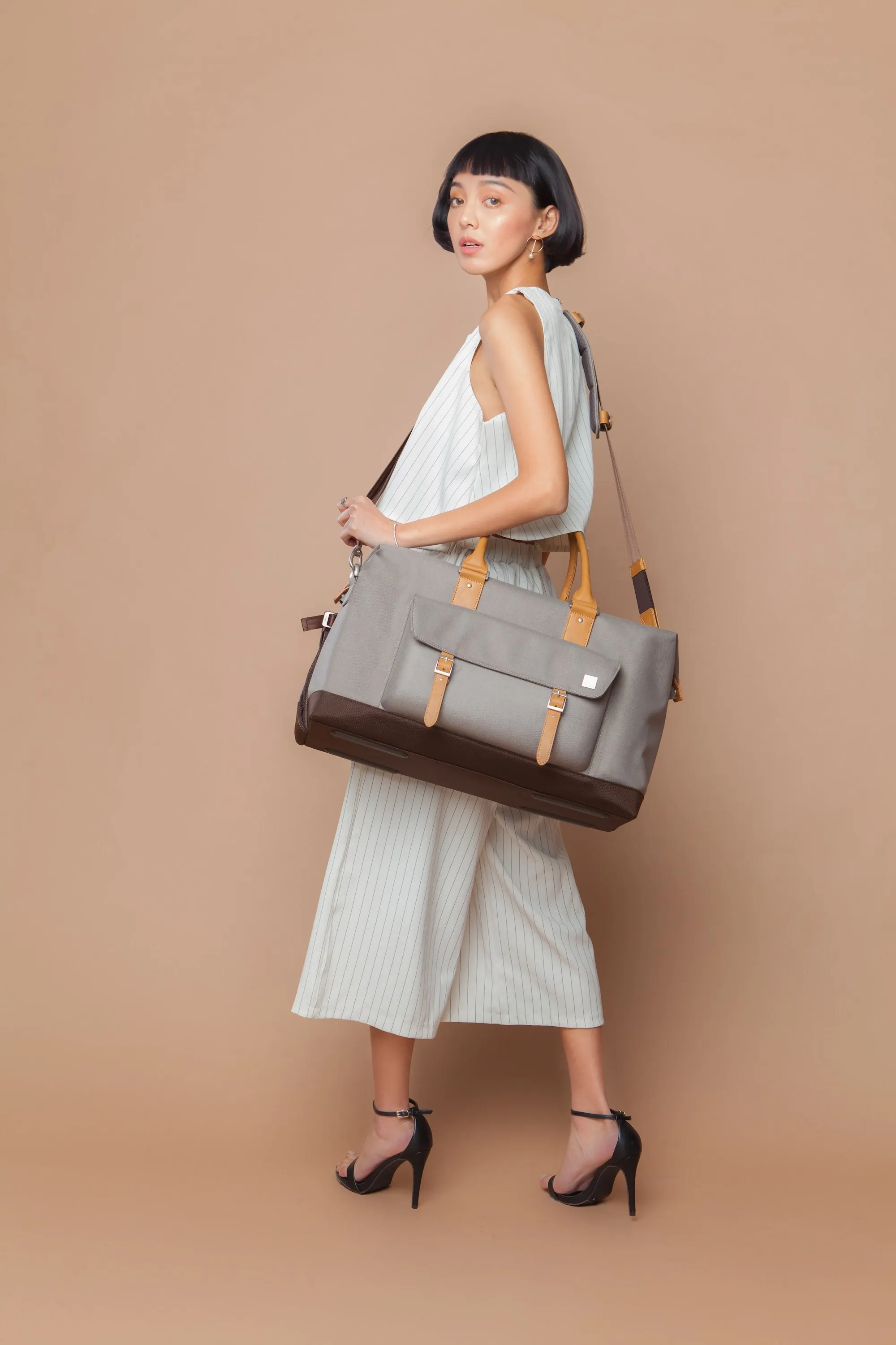Moshi Vacanza Weekend Travel Bag Fits 15" MacBook Pro