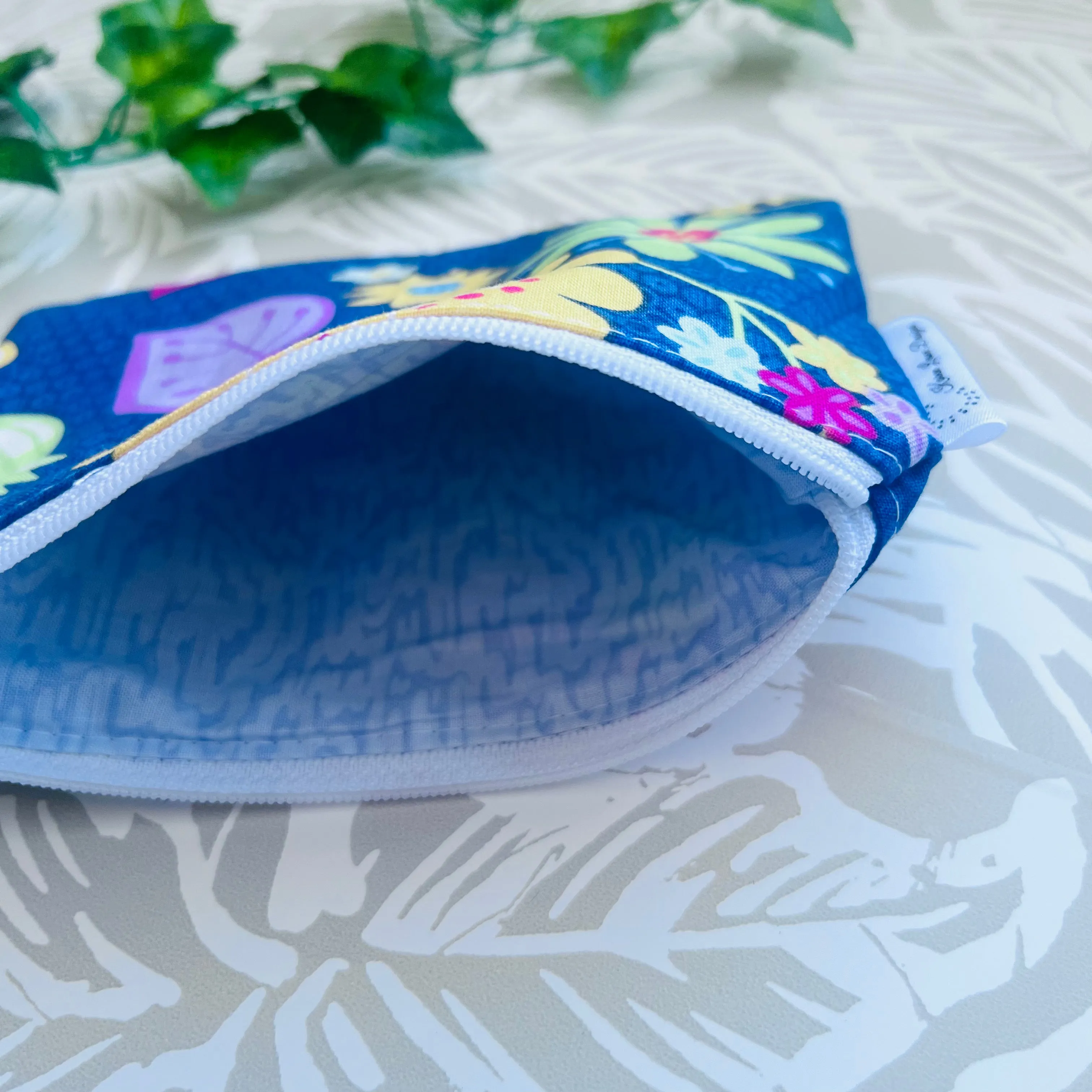 Multicolour Floral Zipper Pouch