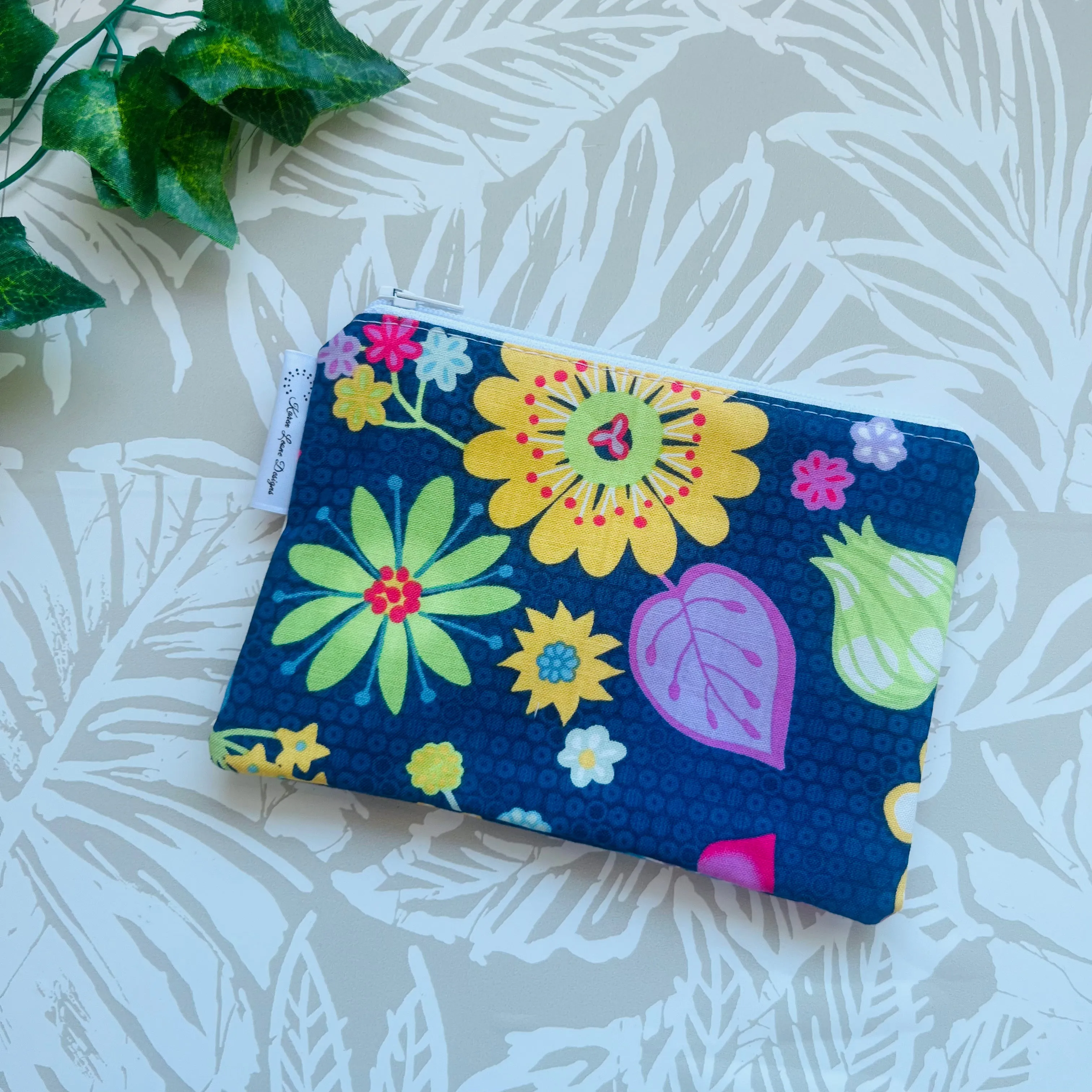 Multicolour Floral Zipper Pouch