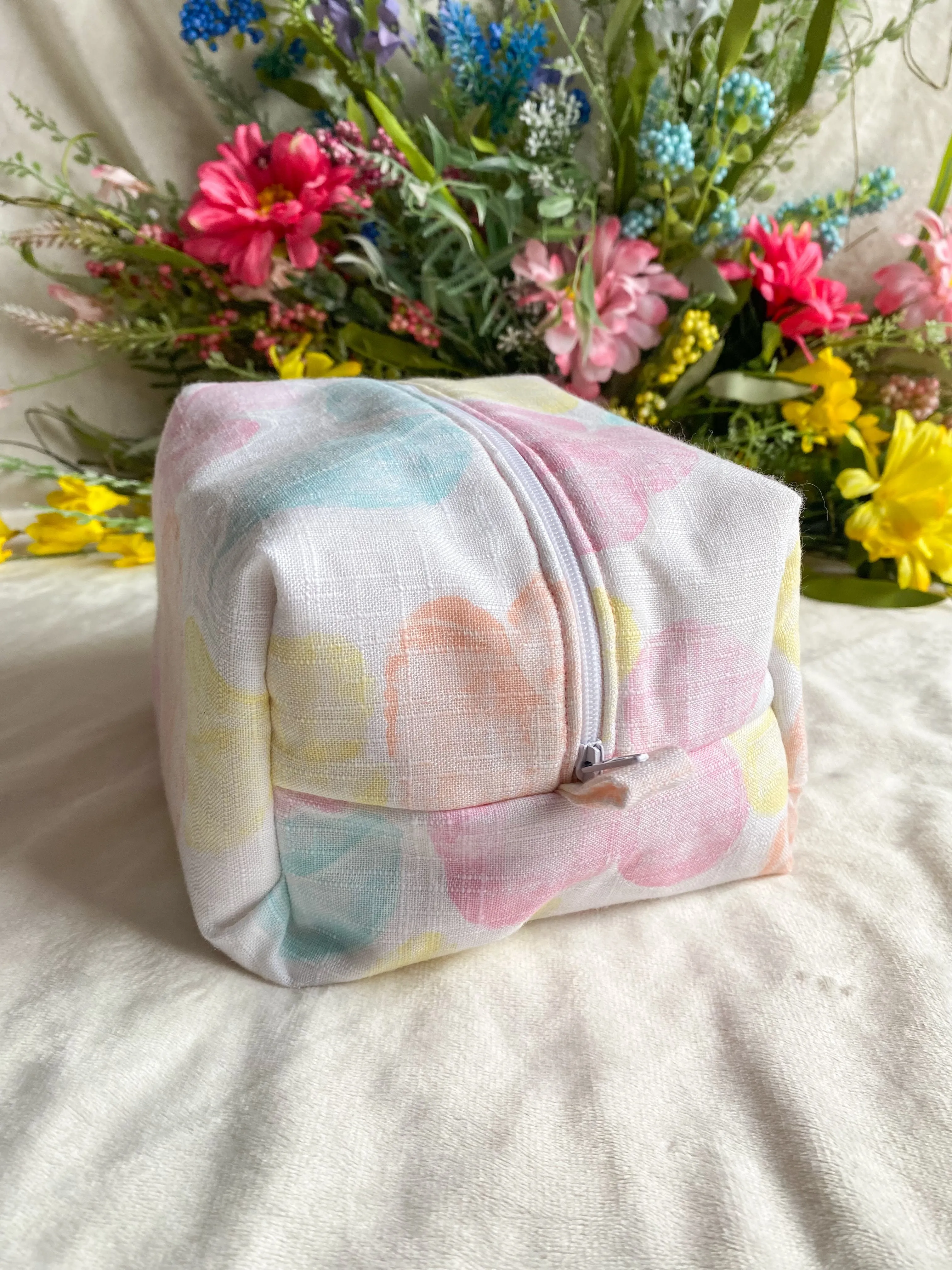 Pastel Garden Makeup Box Pouch