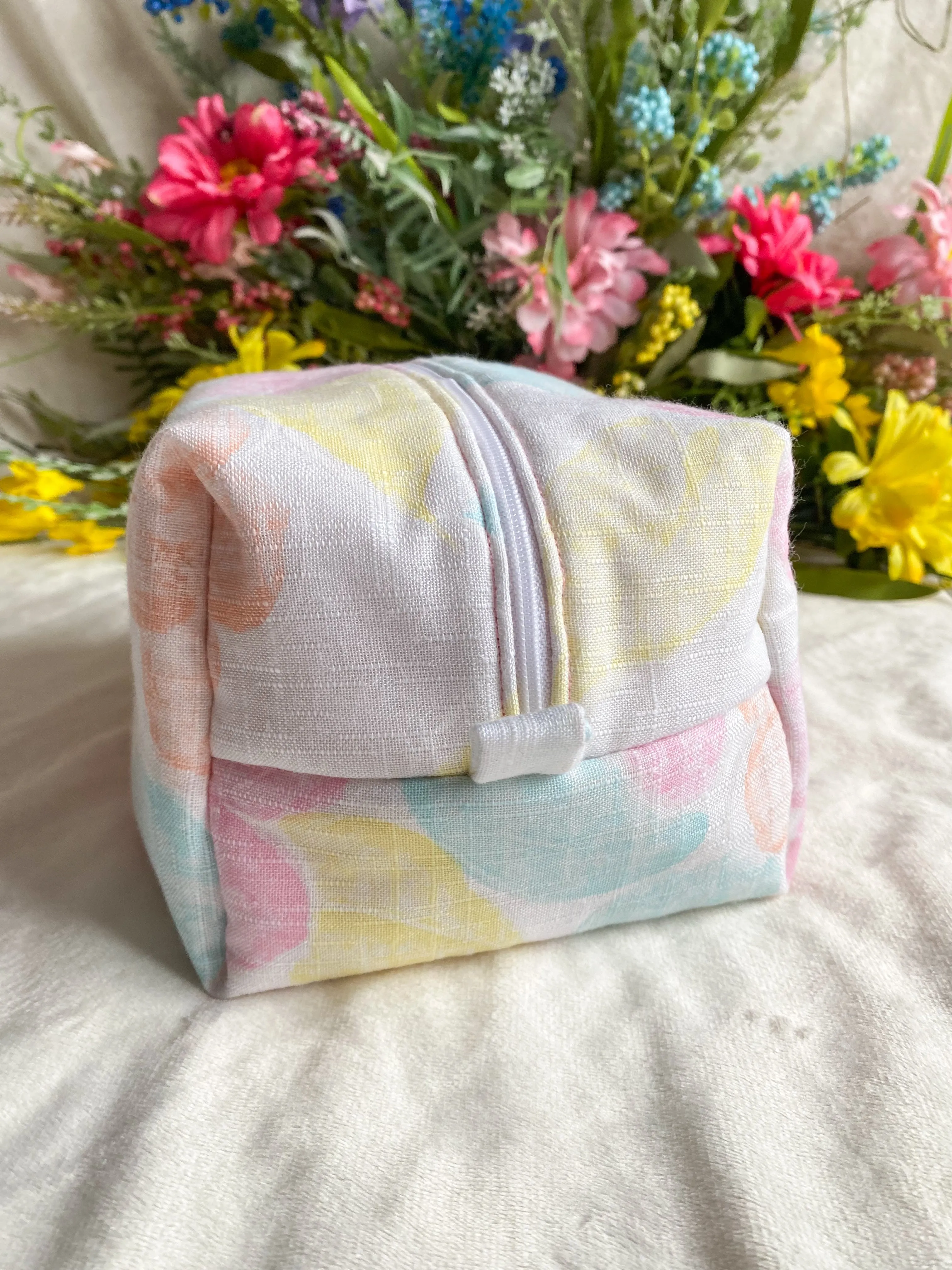 Pastel Garden Makeup Box Pouch