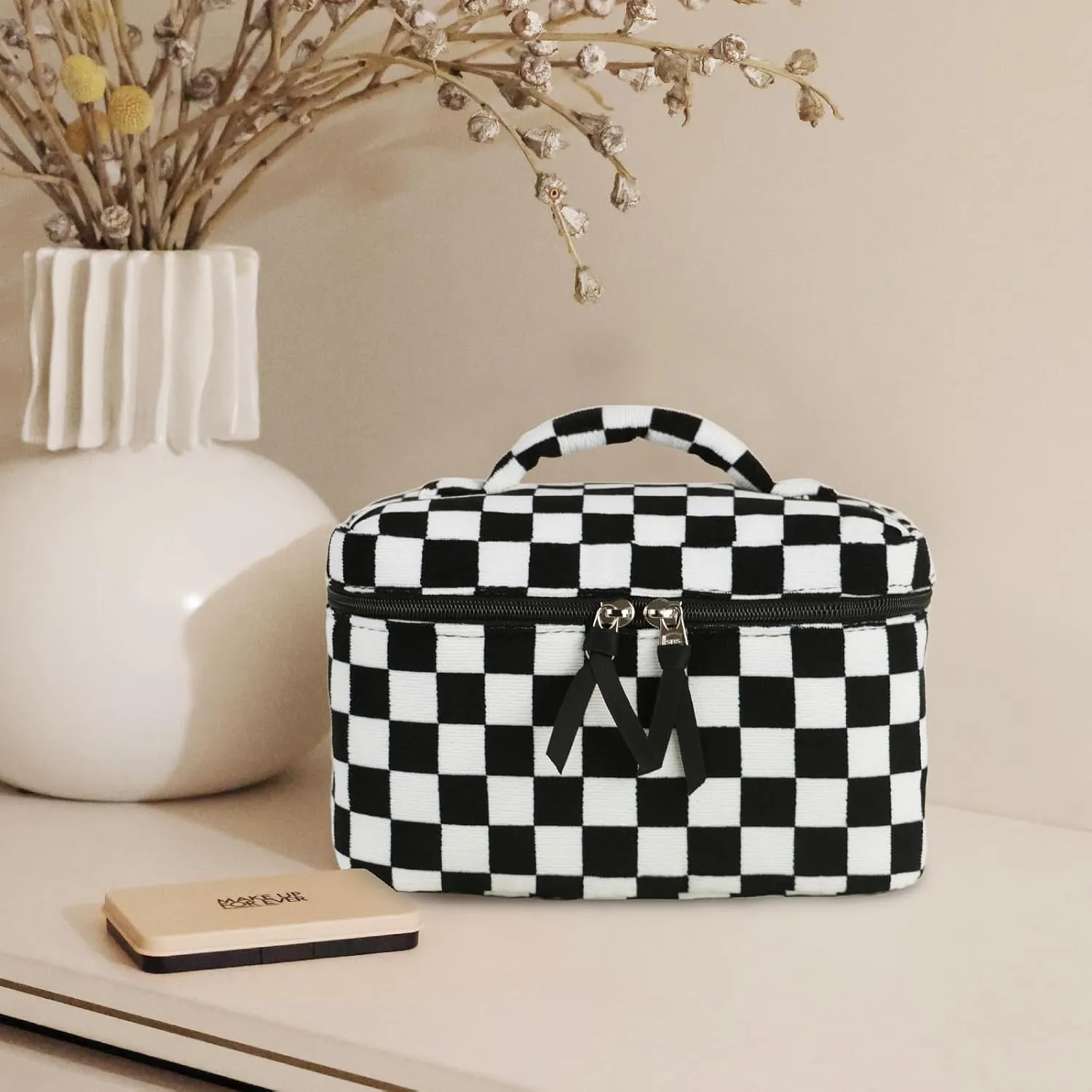 Prite Corduroy Large Travel Quilted Makeup Bag for Women Floral Cotton Cosmetic Bag Coquette Aesthetic Floral Toiletry Organizer Bag(Dark Checkerboard)