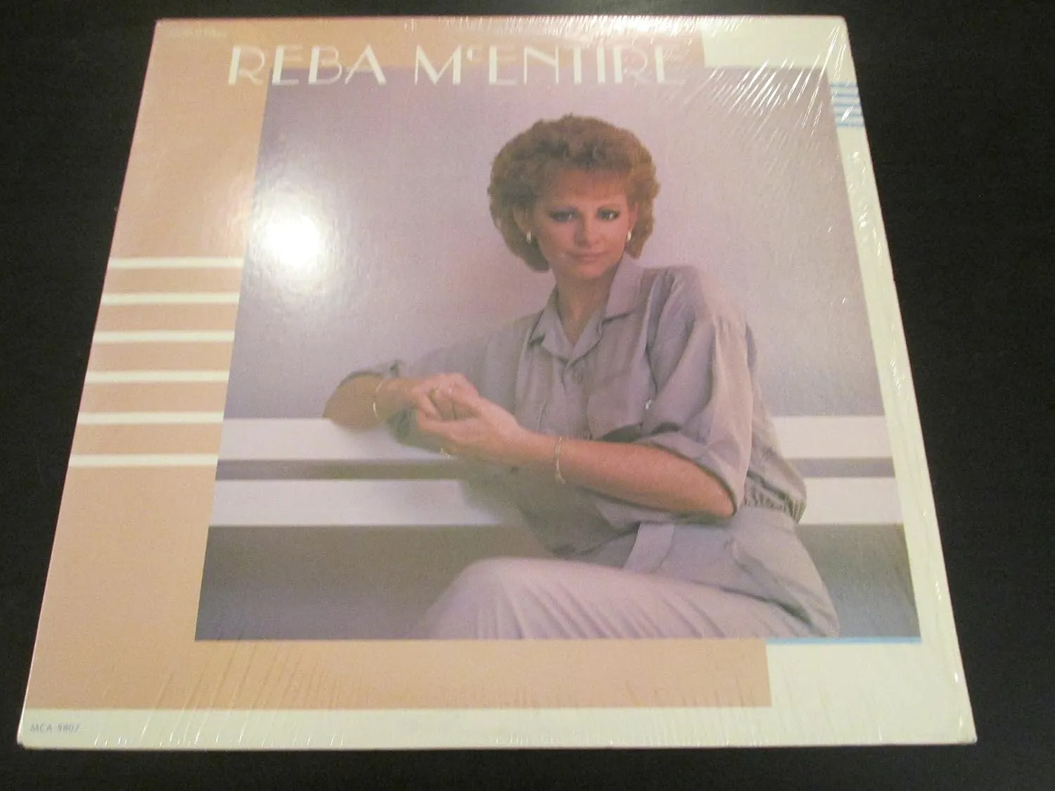 REBA MCENTIRE - what am i gonna do about you MCA 5807 record