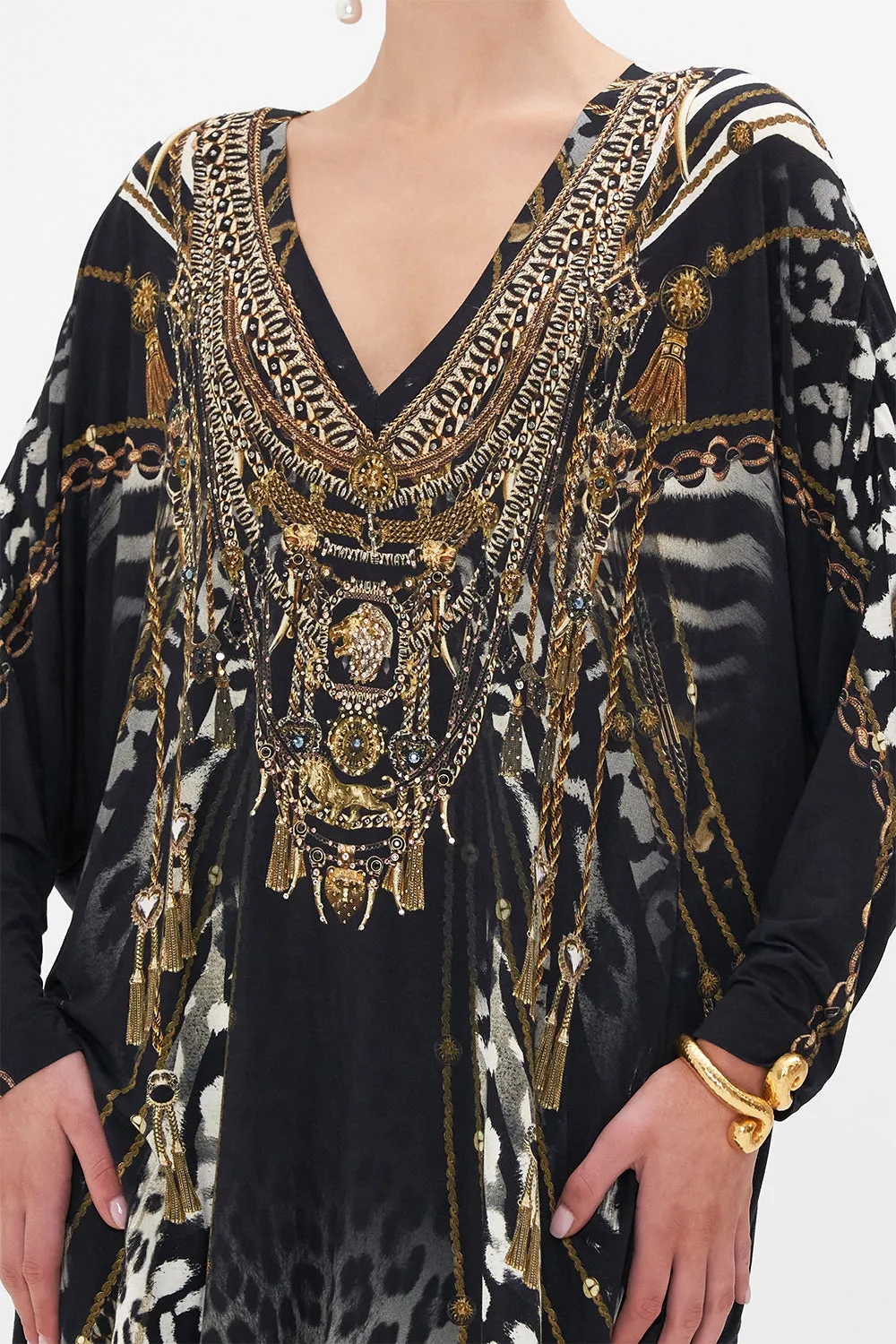 SIDE SPLIT TEE - ALL OVER PRINT UNTAMED ROYALTY