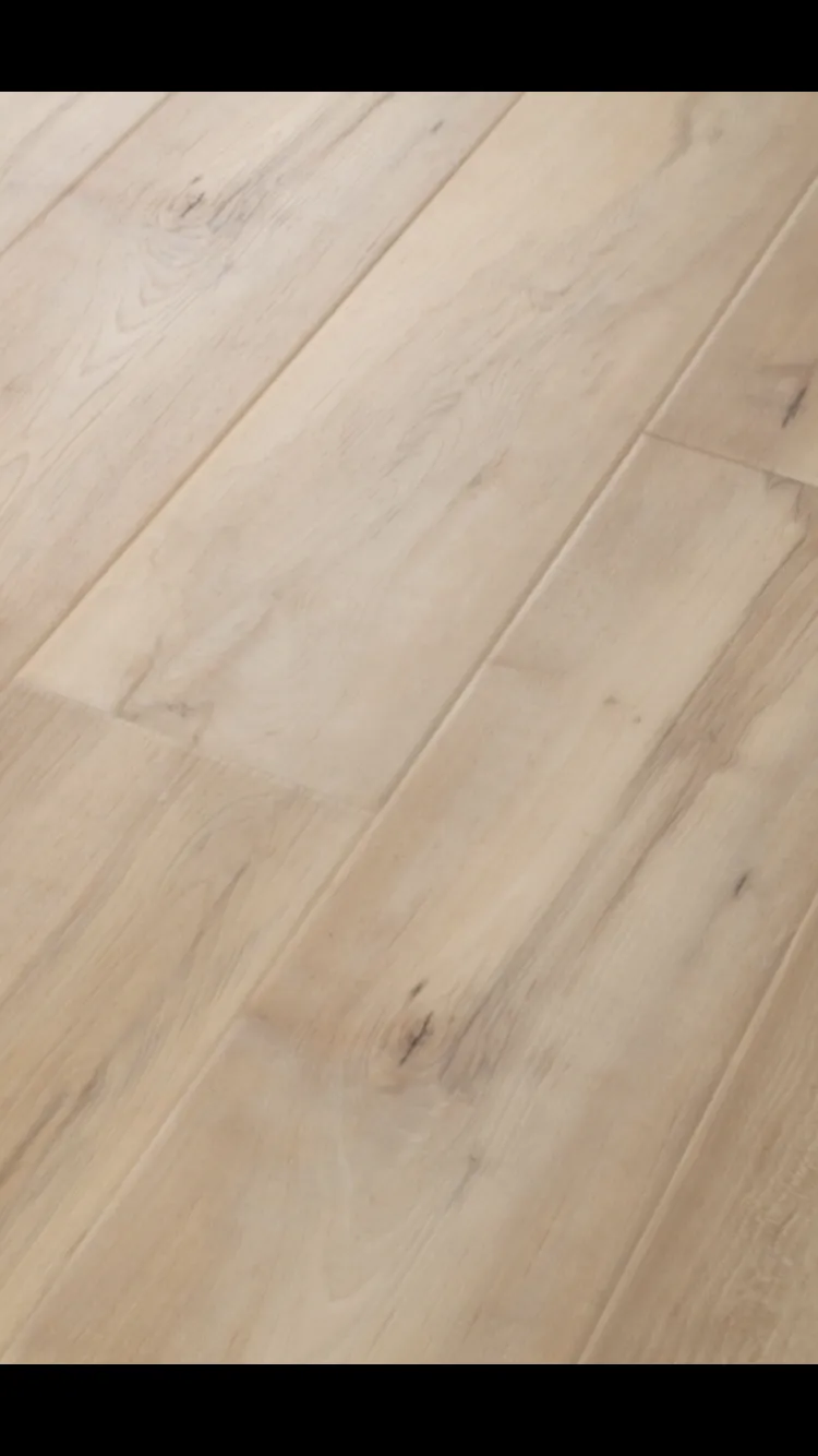 Soft Bourbon Maple - Coretec vv662 Originals Premium