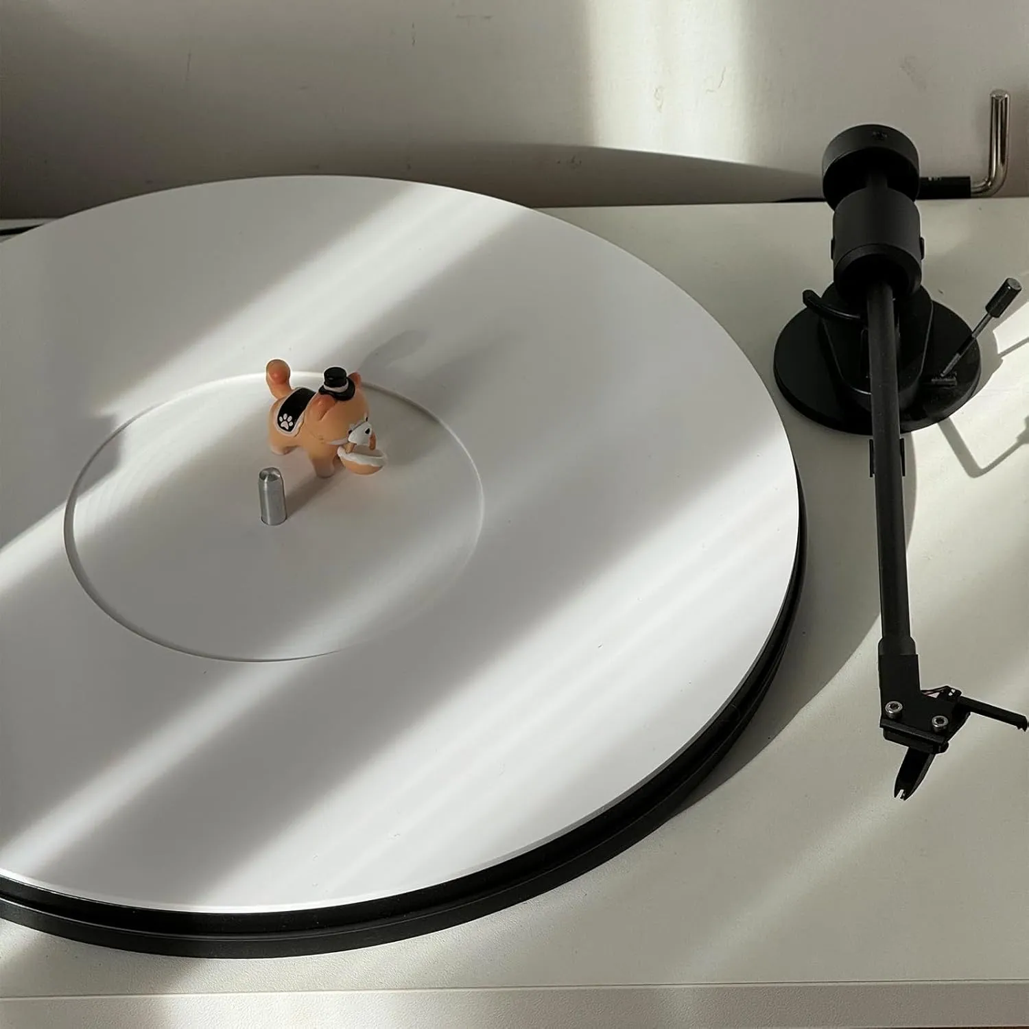 Turntable Mat Record Platter Slipmat: Acrylic Record Player Platter Vinyl Slip Mats for Turntables Antistatic Tighter & Defined Bass, White