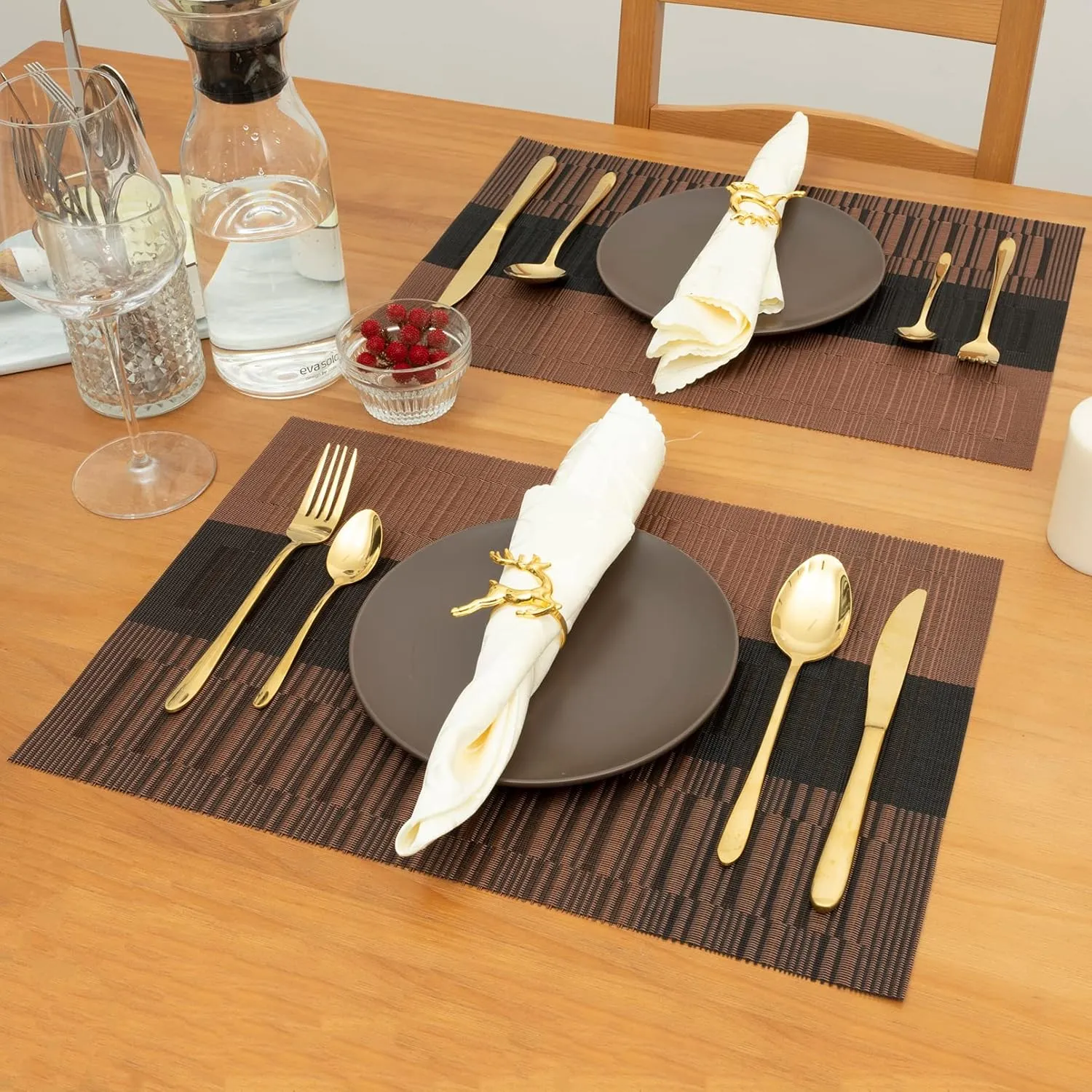 Winknowl Placemats, Set of 8 Heat Resistant Stain Resistant Non-Slip Woven Vinyl Insulation Placemats, Washable Durable Elegant Table Mats for Dining (Coffee)