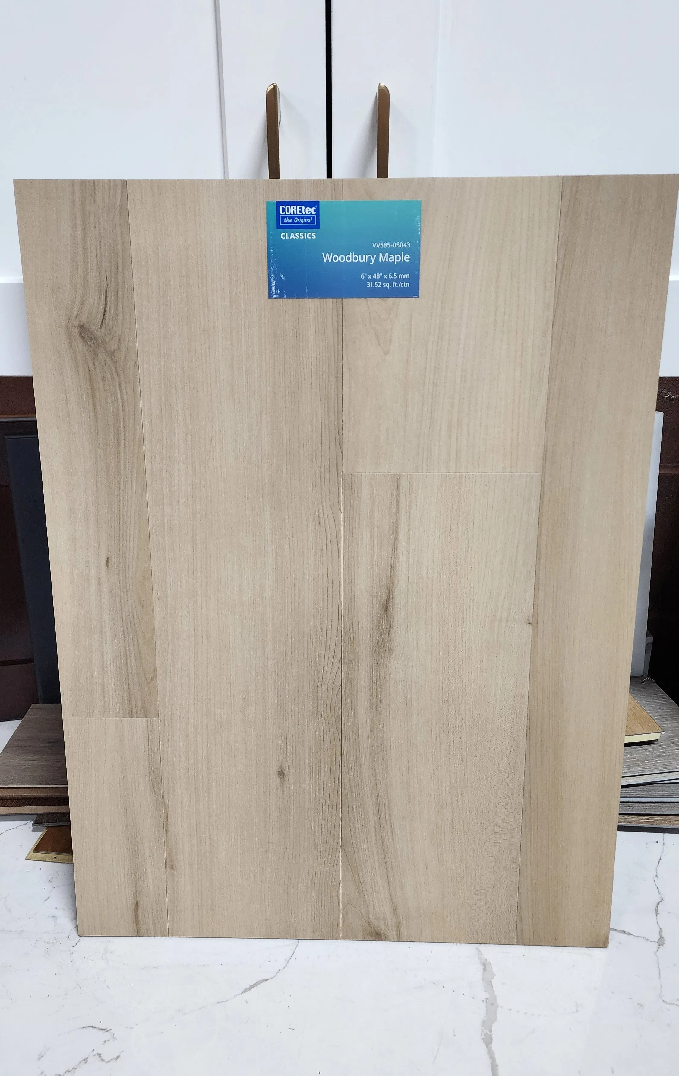 Woodbury Maple - Coretec vv585 Original Classics