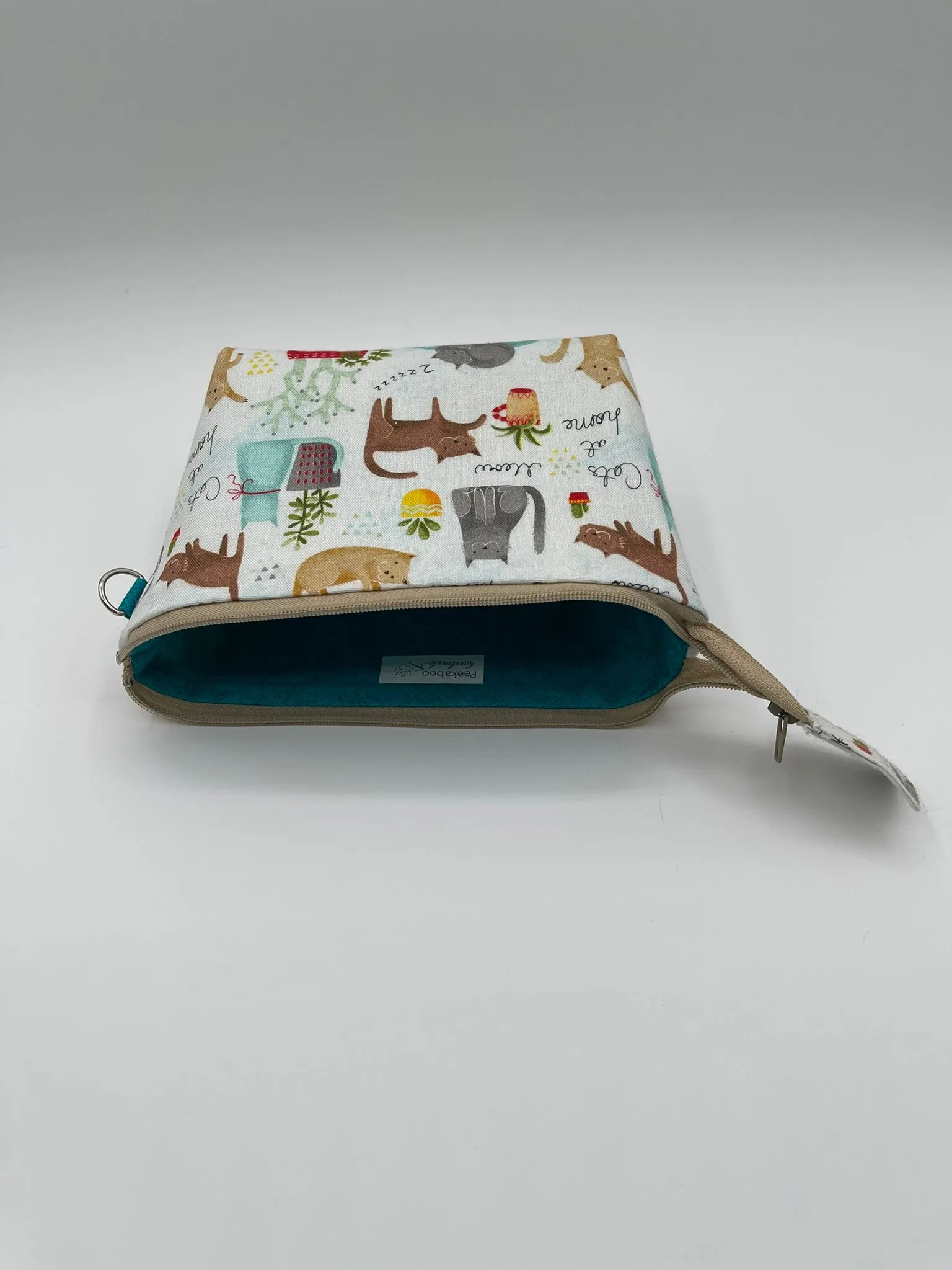 Zipper Bucket Bag - Cats and Plants