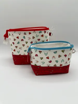Zipper Bucket Bag - Christmas Hats