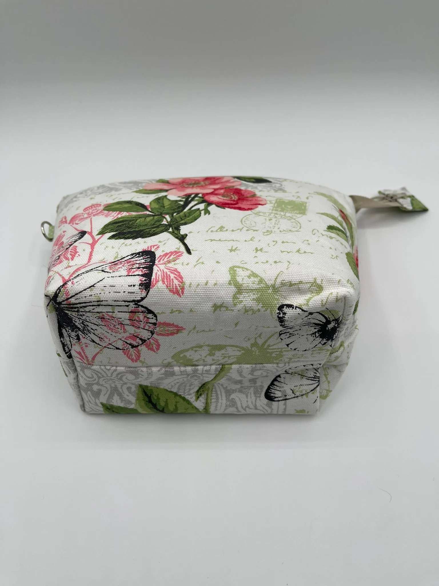 Zipper Bucket Bag - Coral Rose Collage