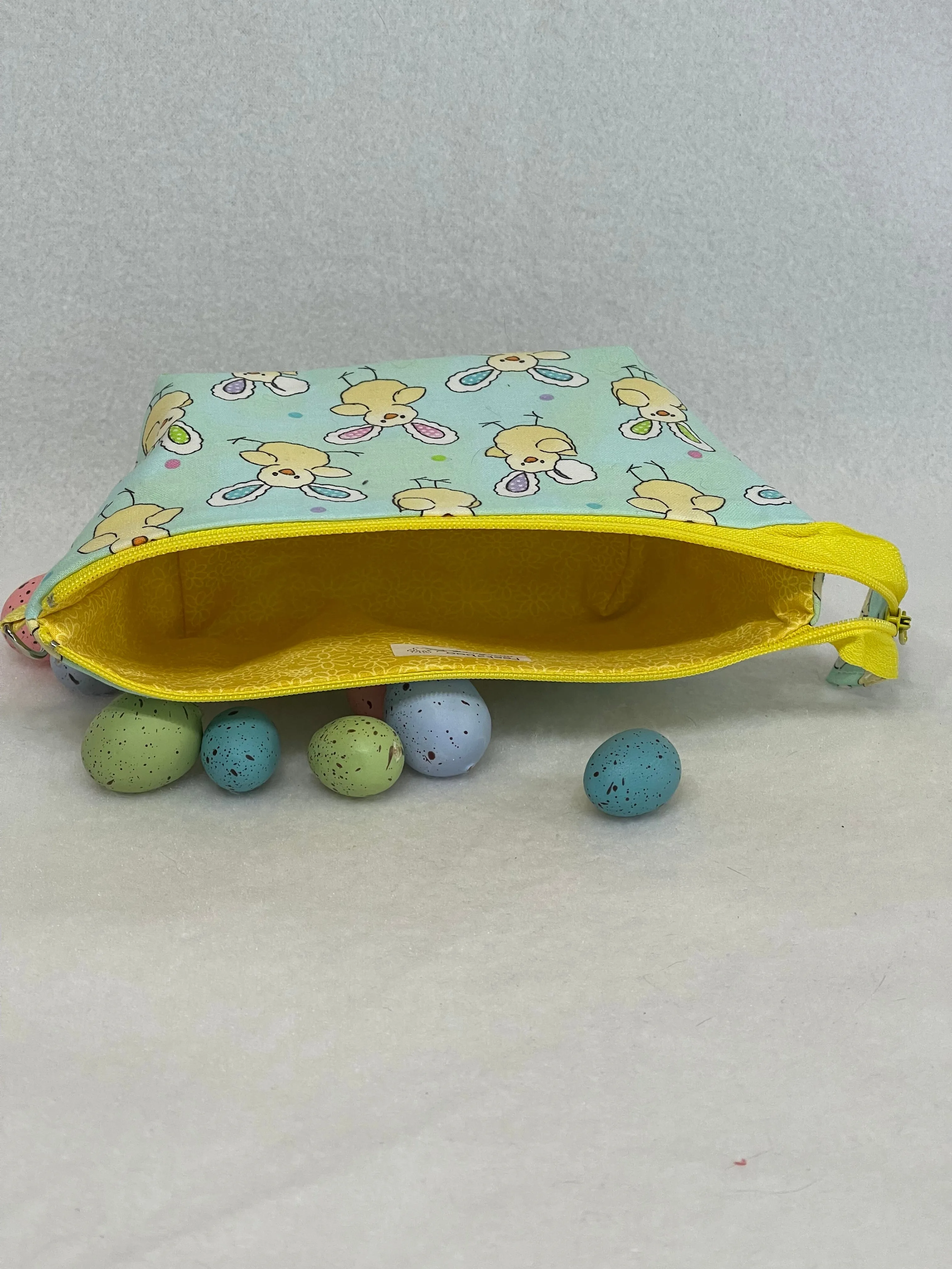 Zipper Bucket Bag - Easter Chick Bunny Ears