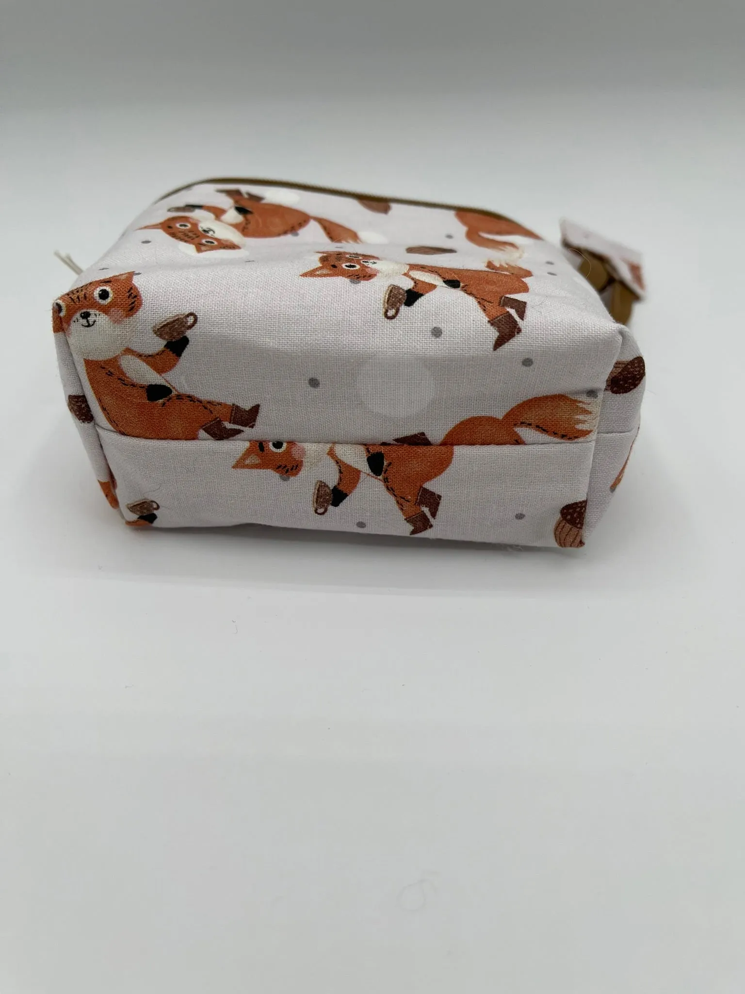 Zipper Bucket Bag - Foxes with Coffee