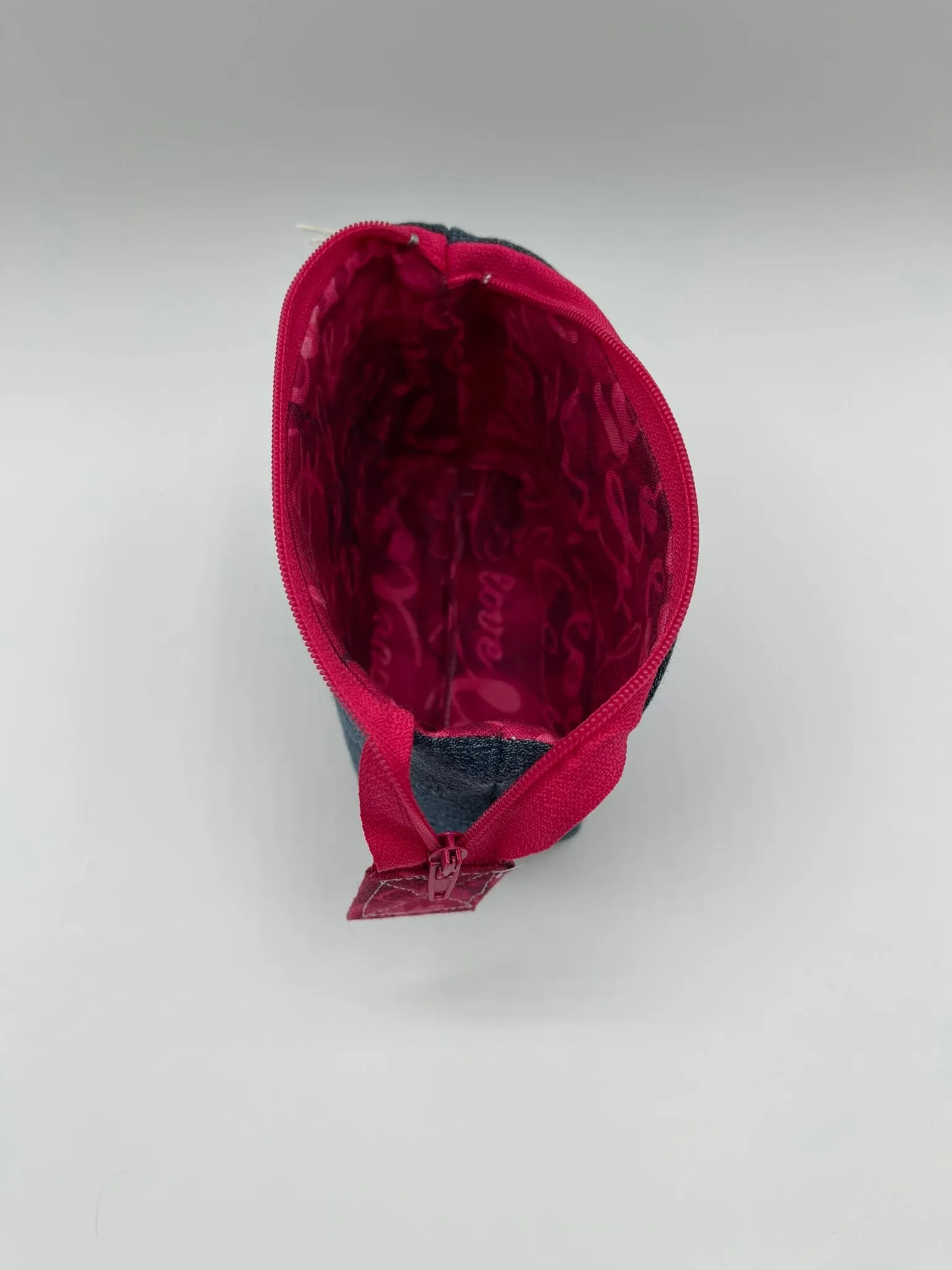 Zipper Bucket Bag - Jeans with Red Heart