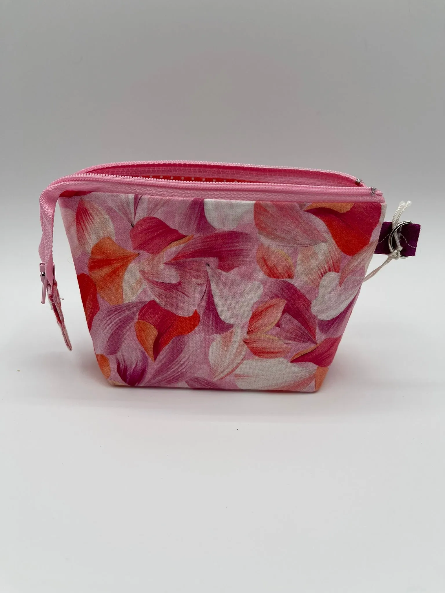 Zipper Bucket Bag - Peach and Pink Petals