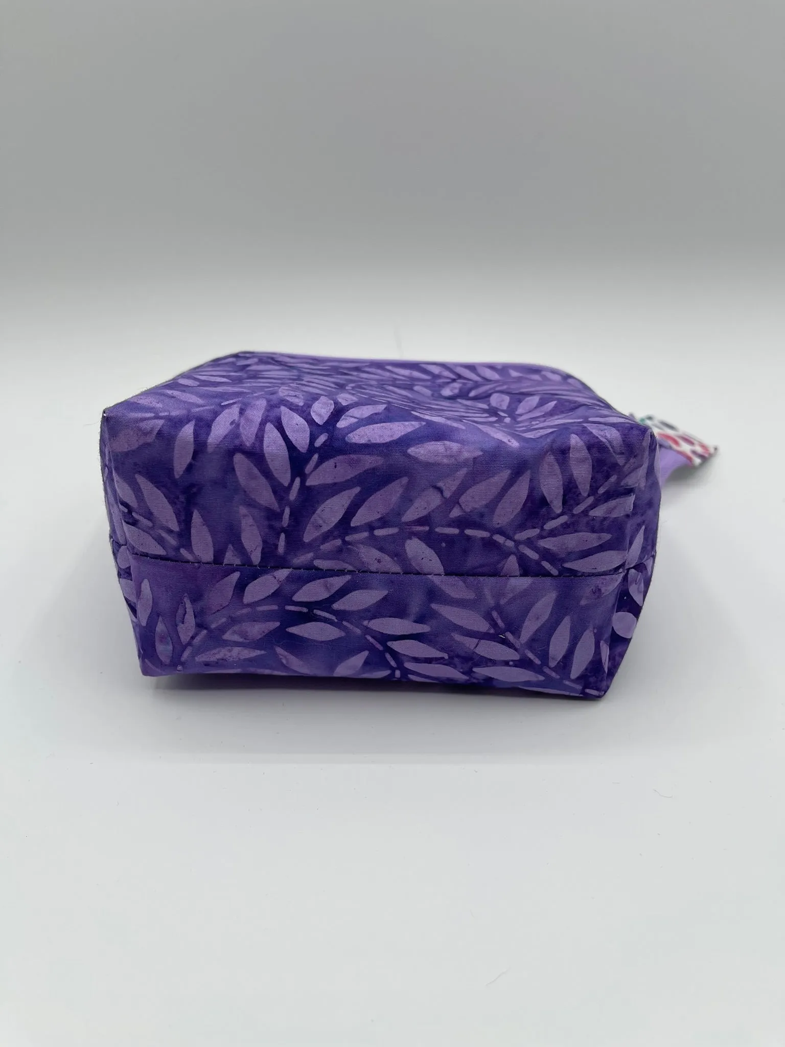 Zipper Bucket Bag - Purple Batik