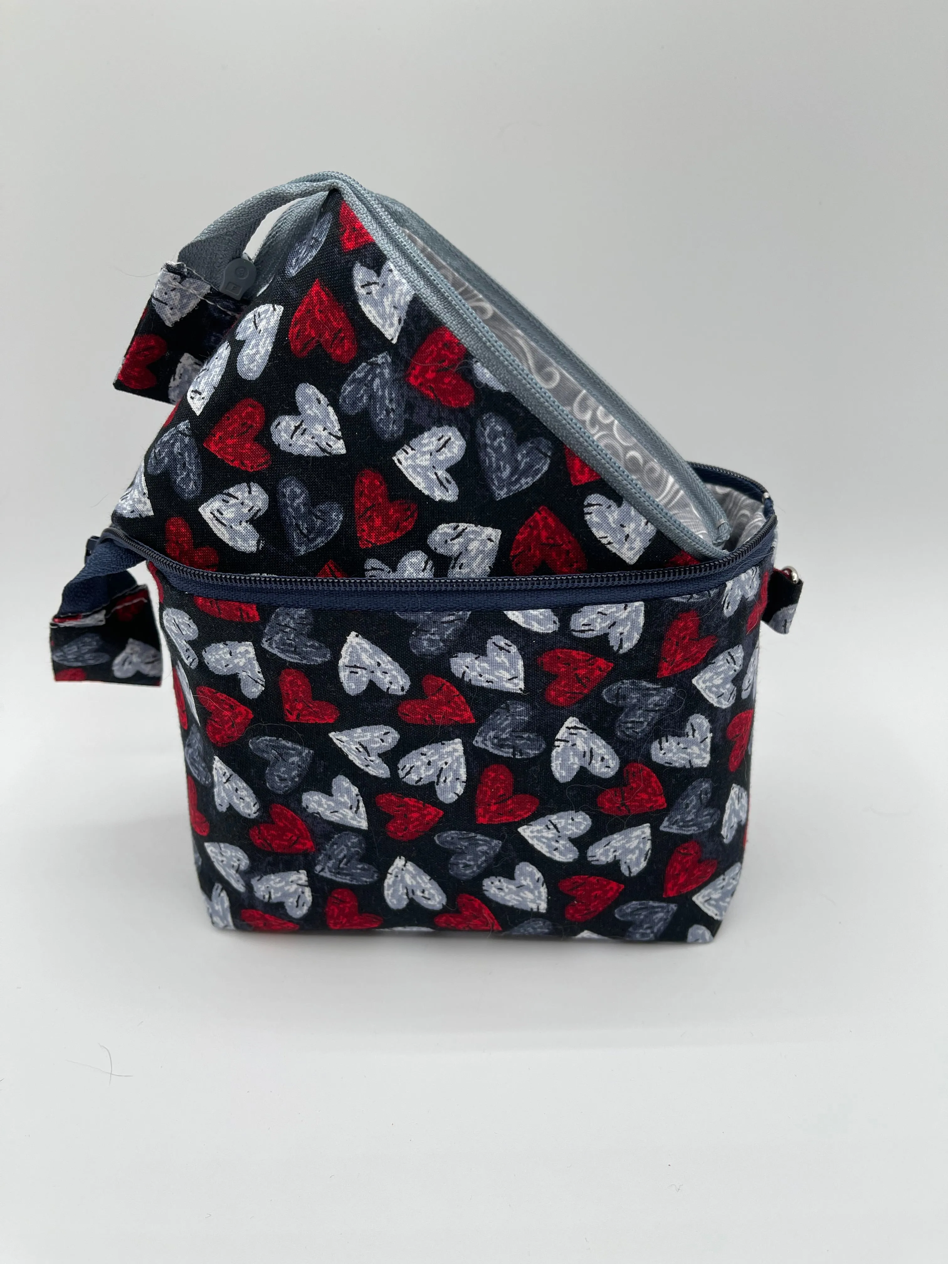 Zipper Bucket Bag - Red and Gray Hearts on Black