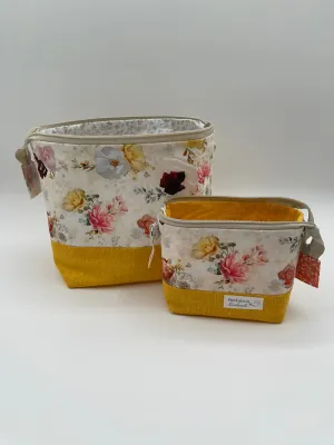 Zipper Bucket Bag - Roses